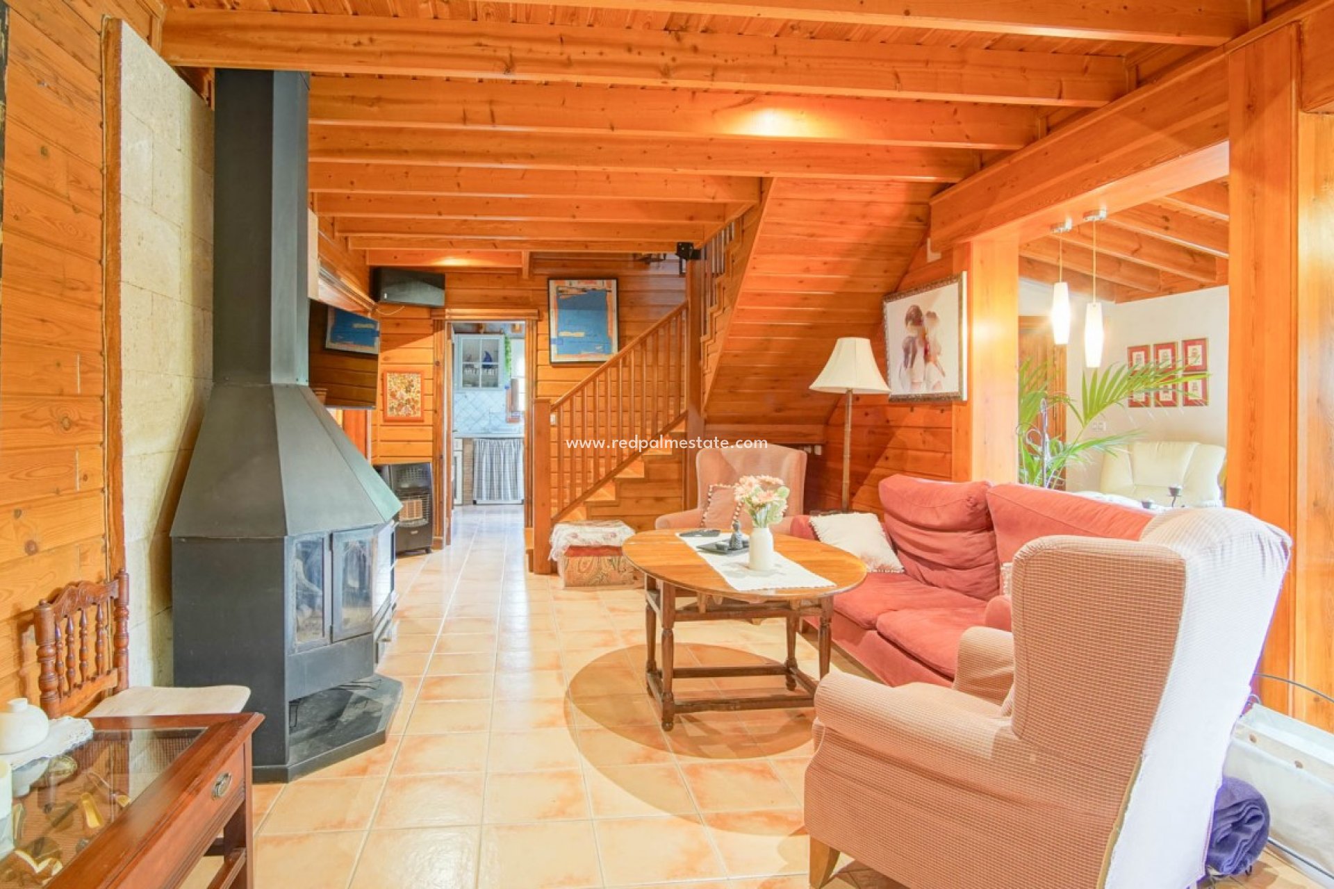 Reventa - Negocio -
Orba - Inland