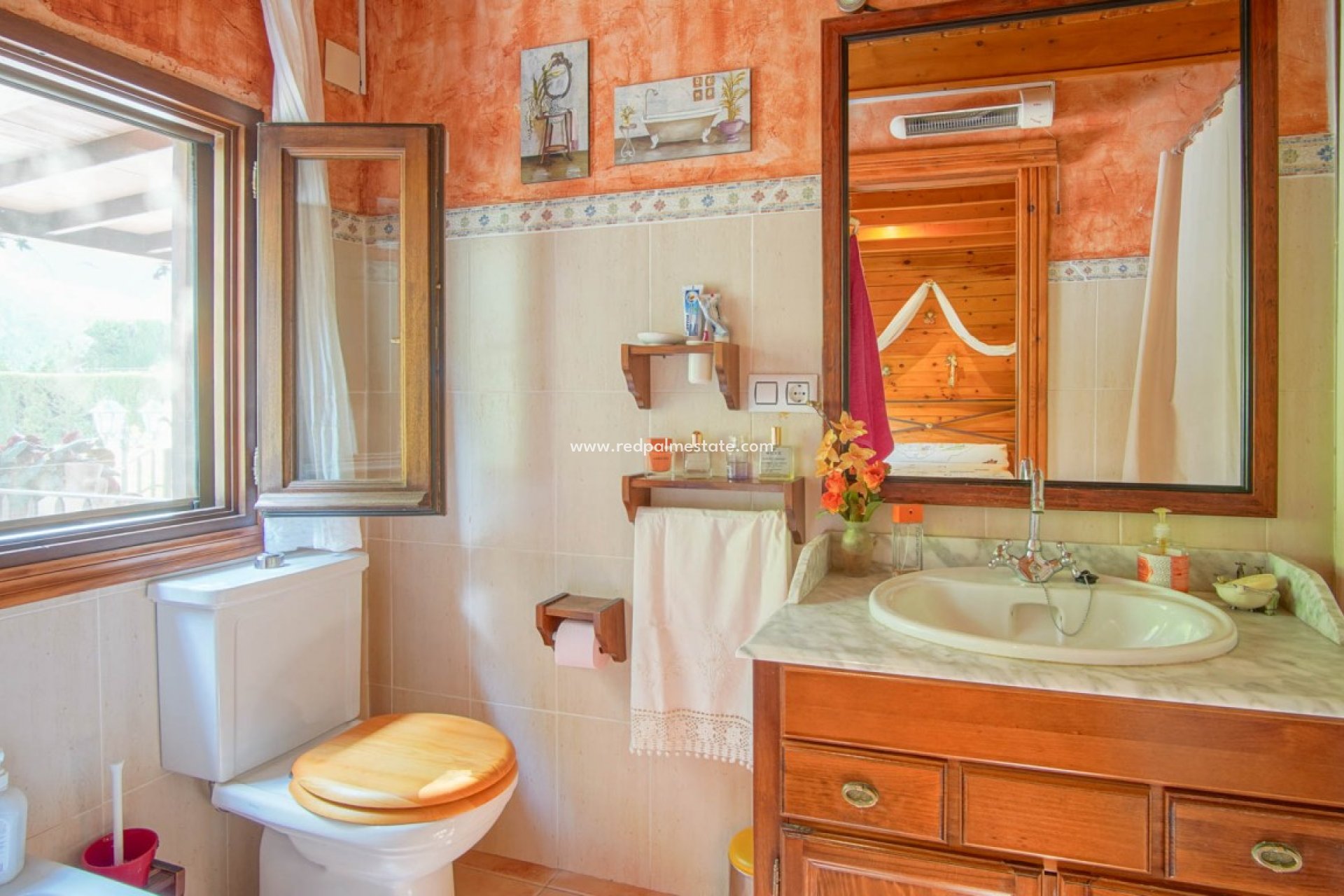 Reventa - Negocio -
Orba - Inland