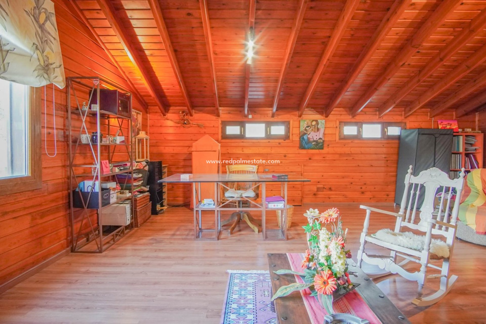 Reventa - Negocio -
Orba - Inland