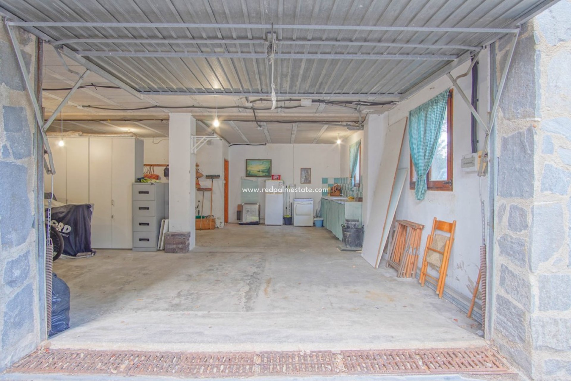 Reventa - Negocio -
Orba - Inland