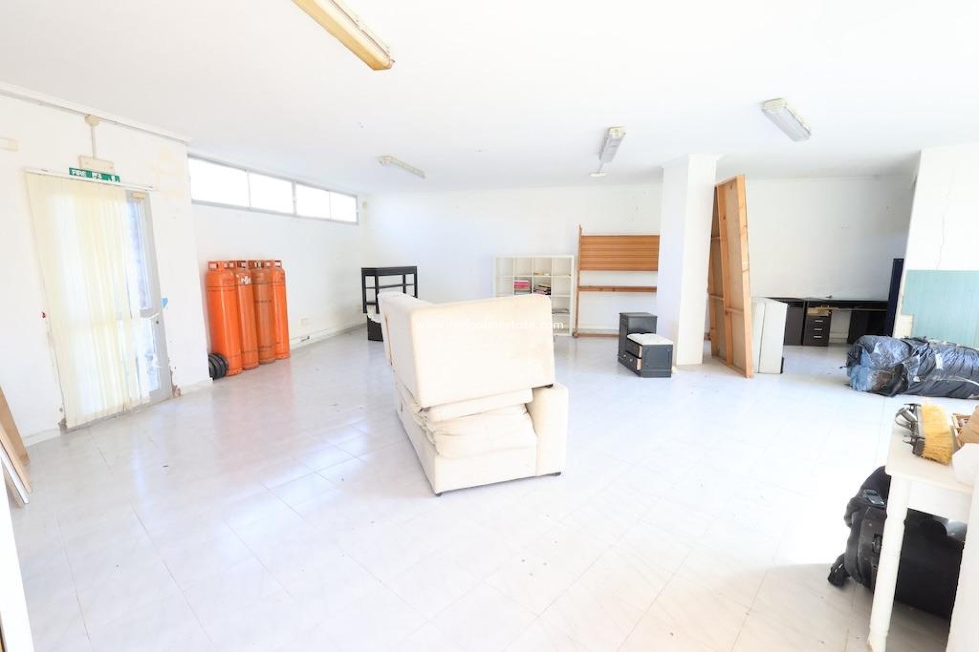 Reventa - Negocio -
Orihuela Costa - Costa Blanca