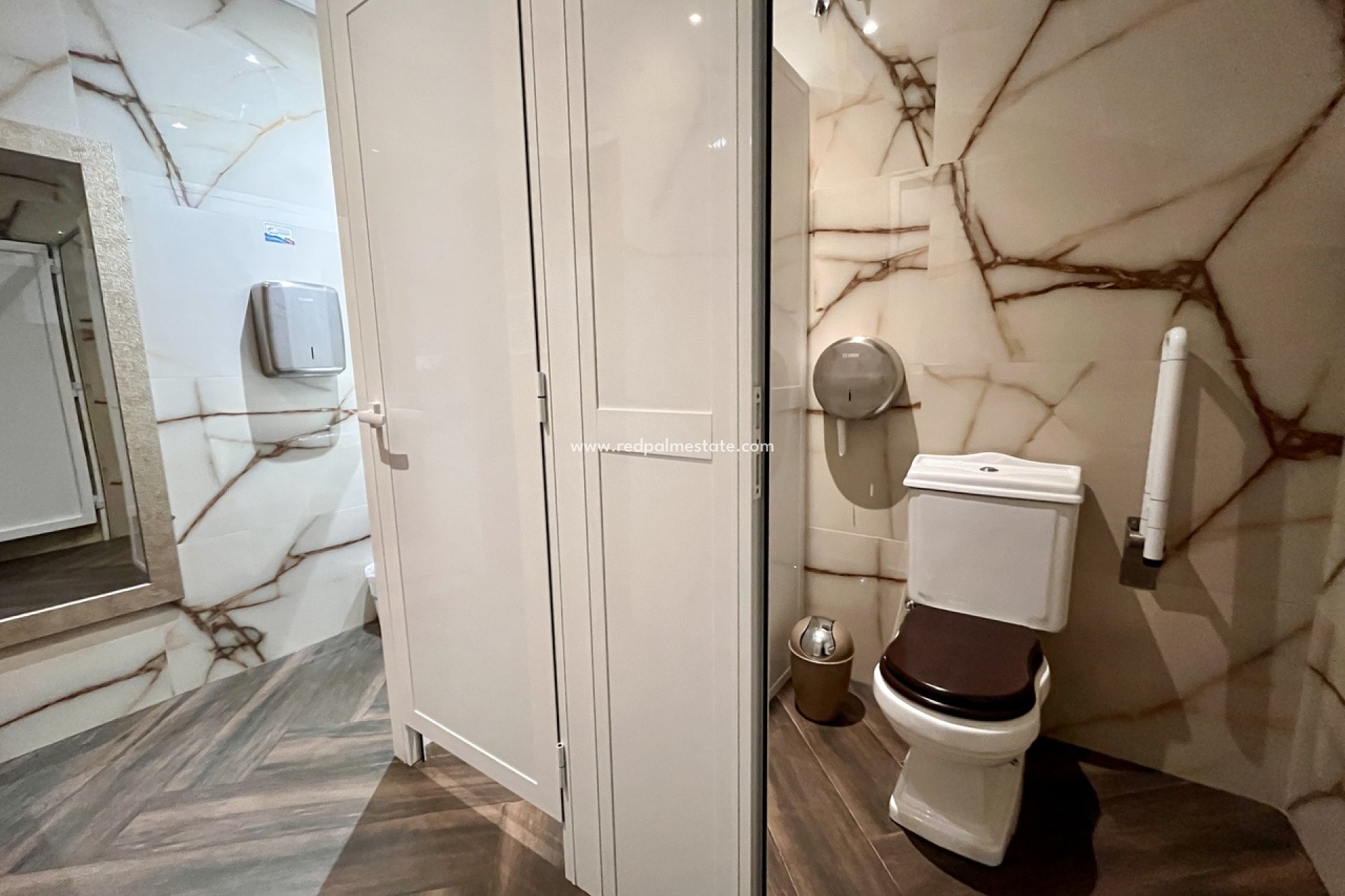 Reventa - Negocio -
Orihuela Costa - Costa Blanca