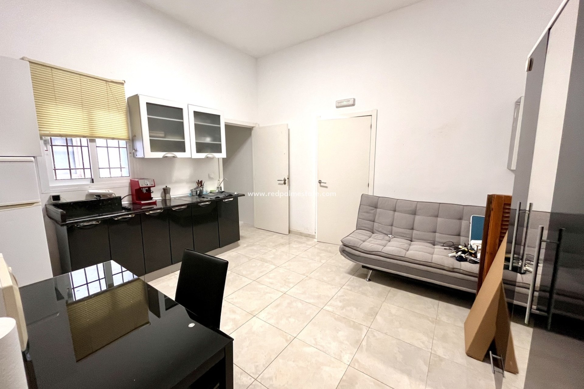 Reventa - Negocio -
Orihuela Costa - Playa Flamenca