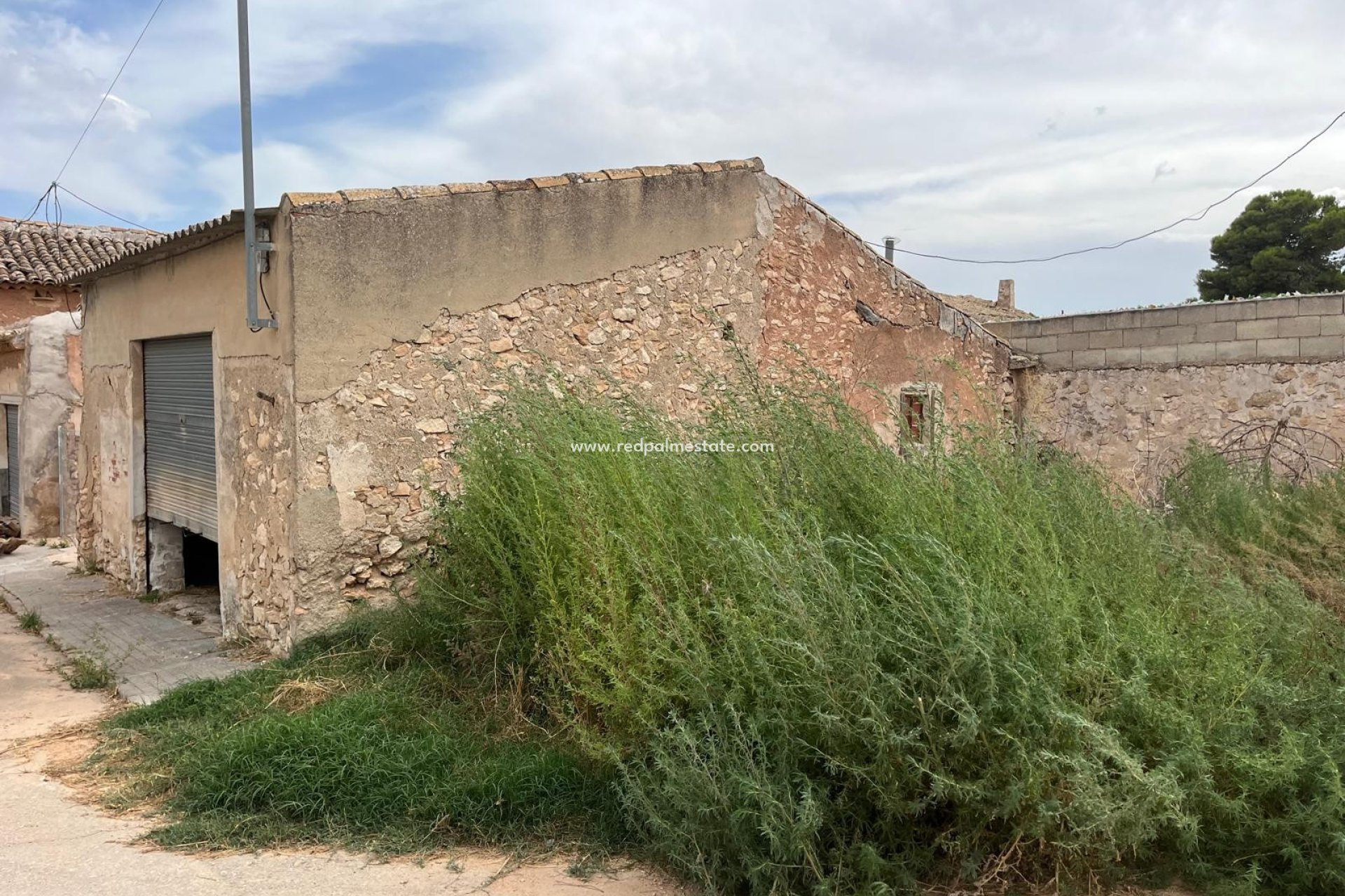 Reventa - Negocio -
Pinoso - Inland