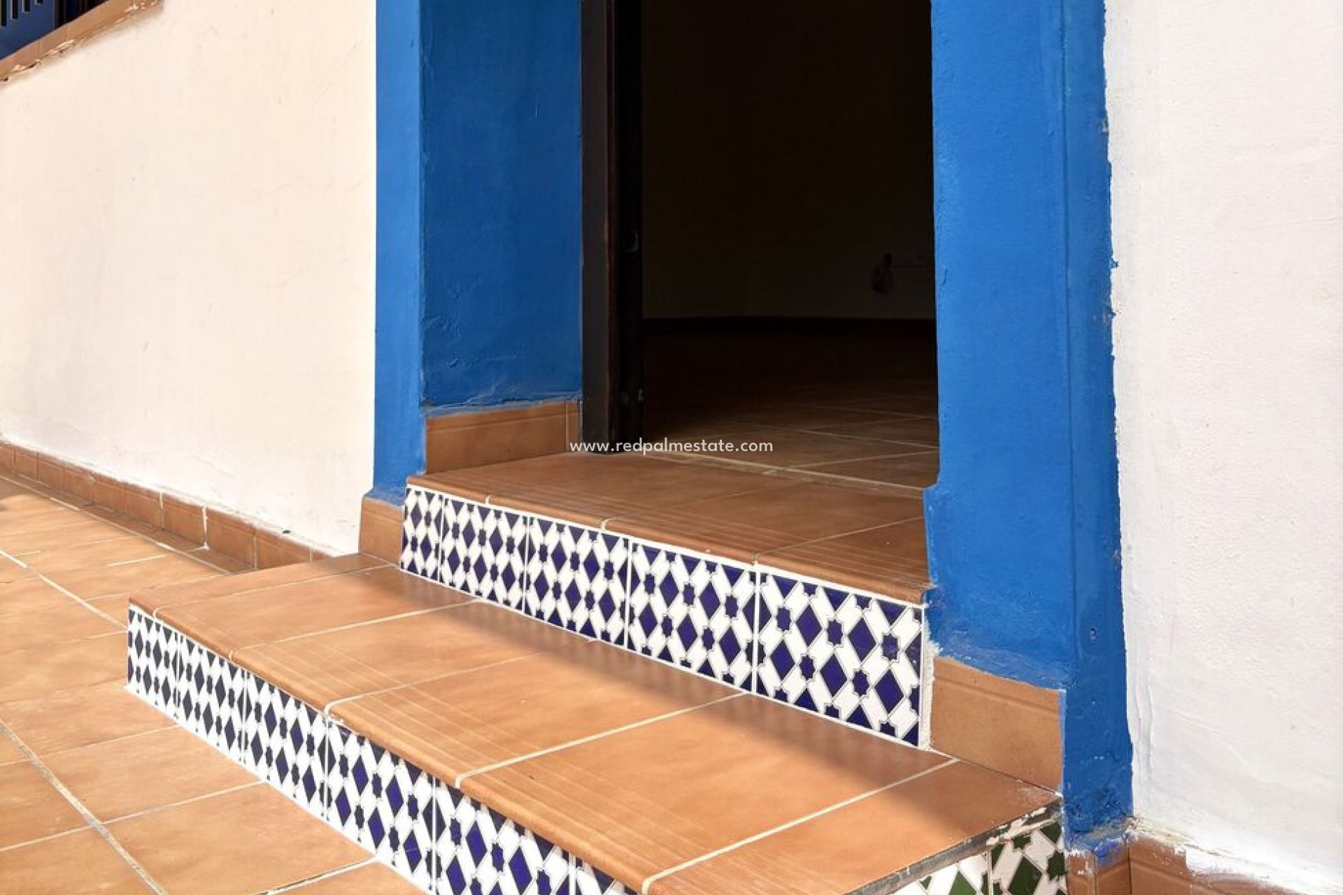Reventa - Negocio -
San Javier - Roda