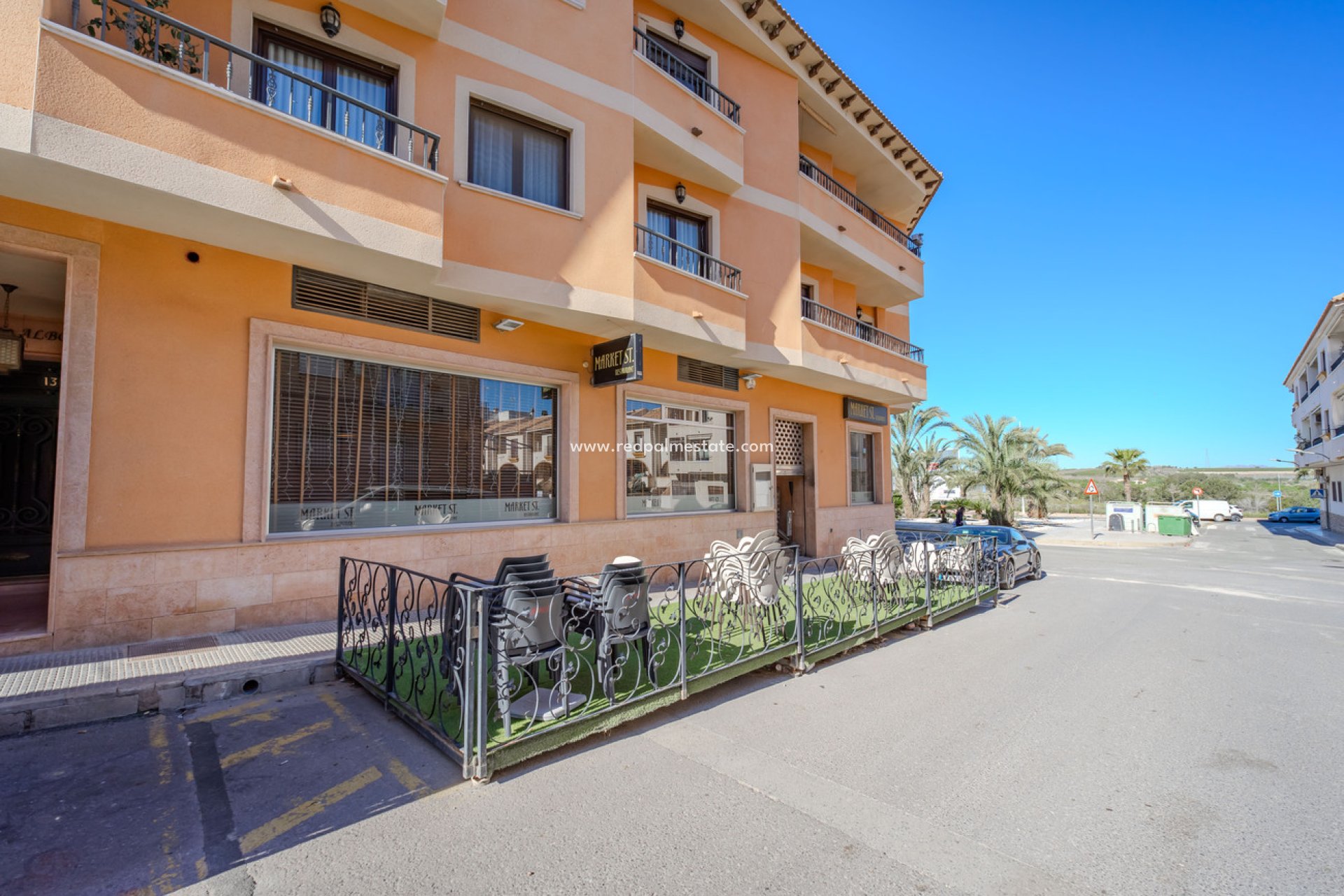 Reventa - Negocio -
San Miguel de Salinas