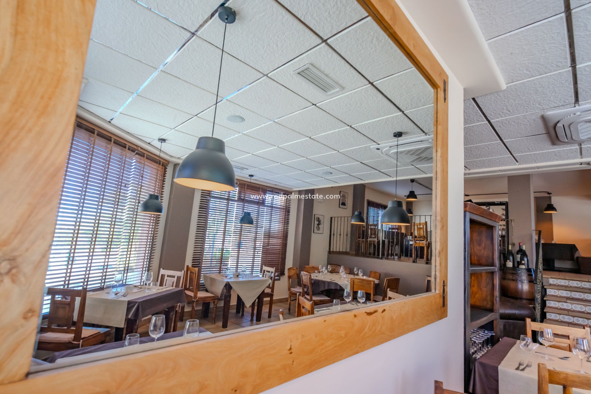 Reventa - Negocio -
San Miguel de Salinas