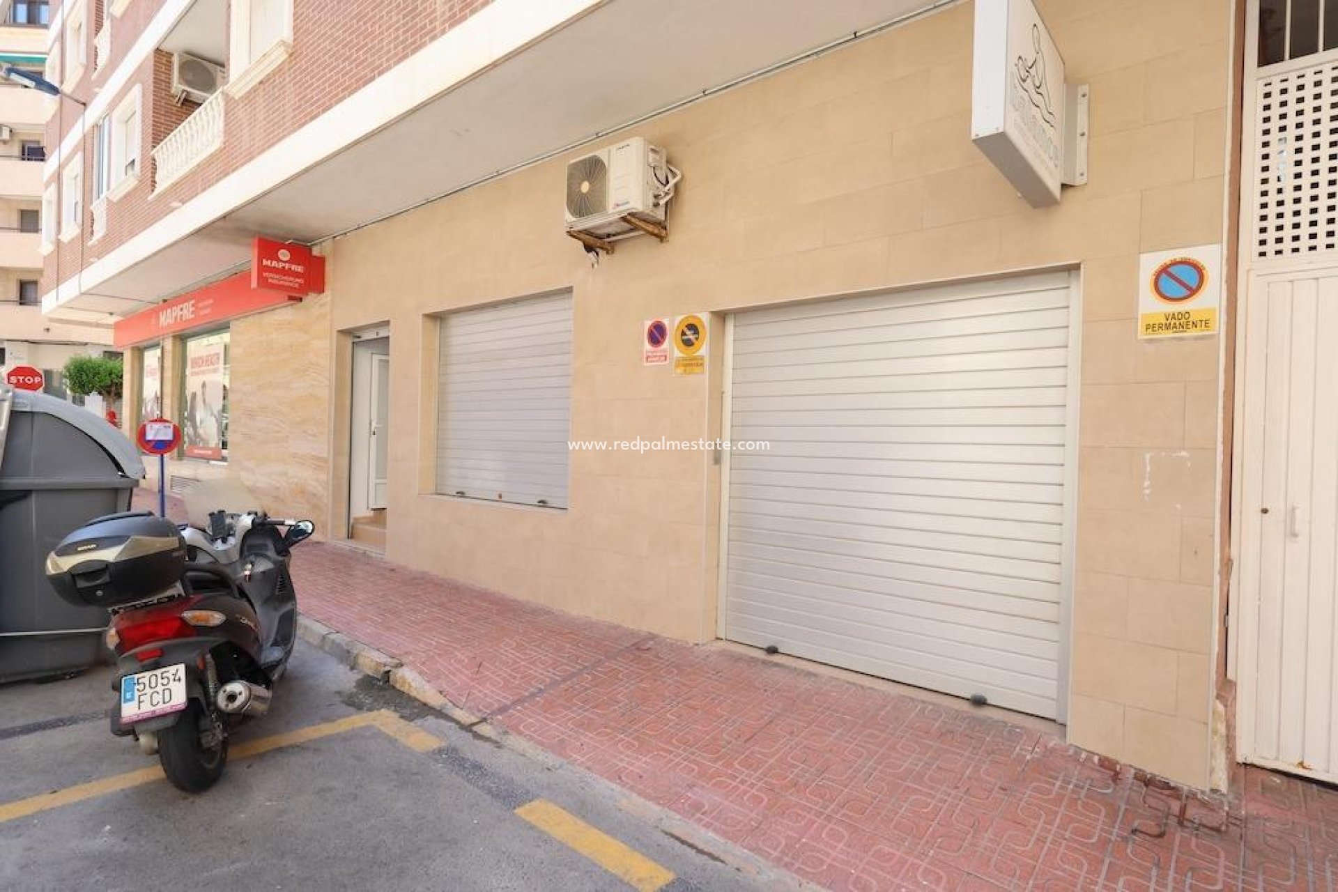 Reventa - Negocio -
Torrevieja - Centro Torrevieja