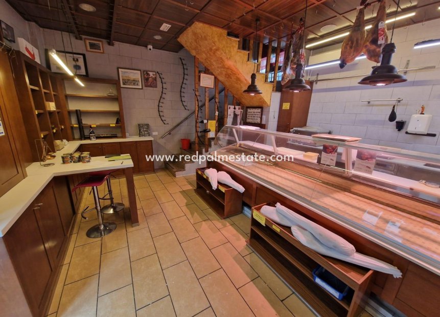 Reventa - Negocio -
Torrevieja - Centro Torrevieja