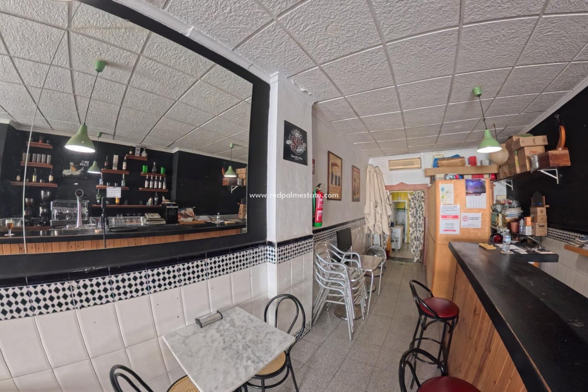 Reventa - Negocio -
Torrevieja - Centro Torrevieja