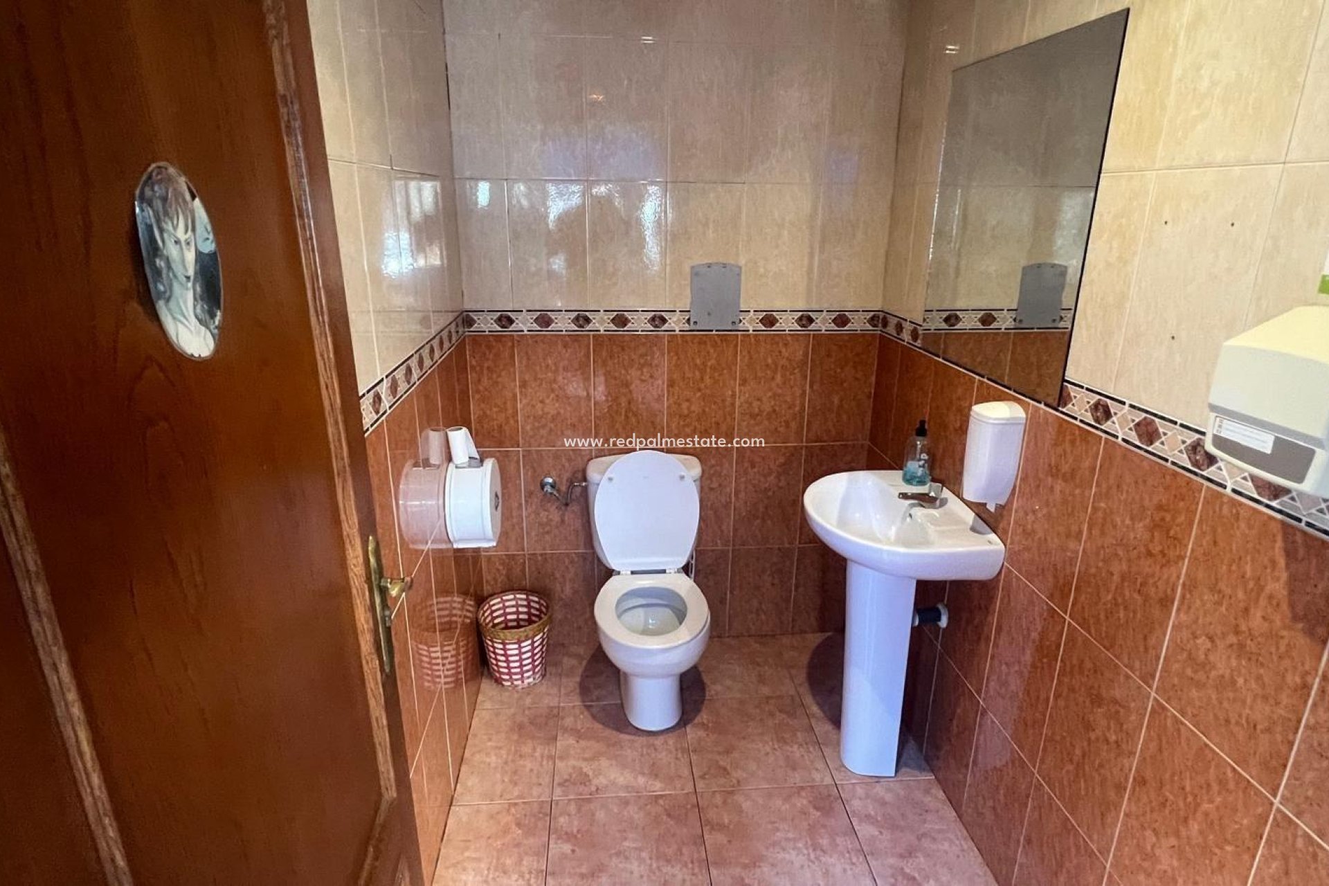 Reventa - Negocio -
Torrevieja - Centro Torrevieja