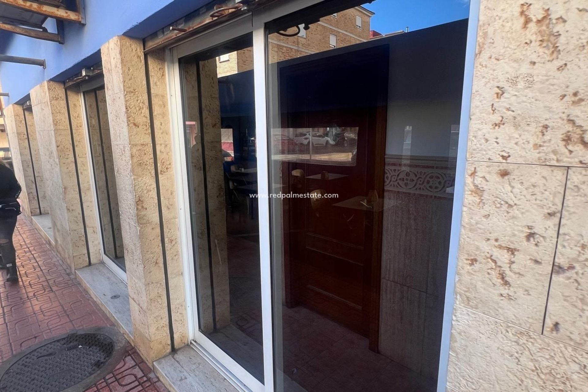 Reventa - Negocio -
Torrevieja - Centro Torrevieja