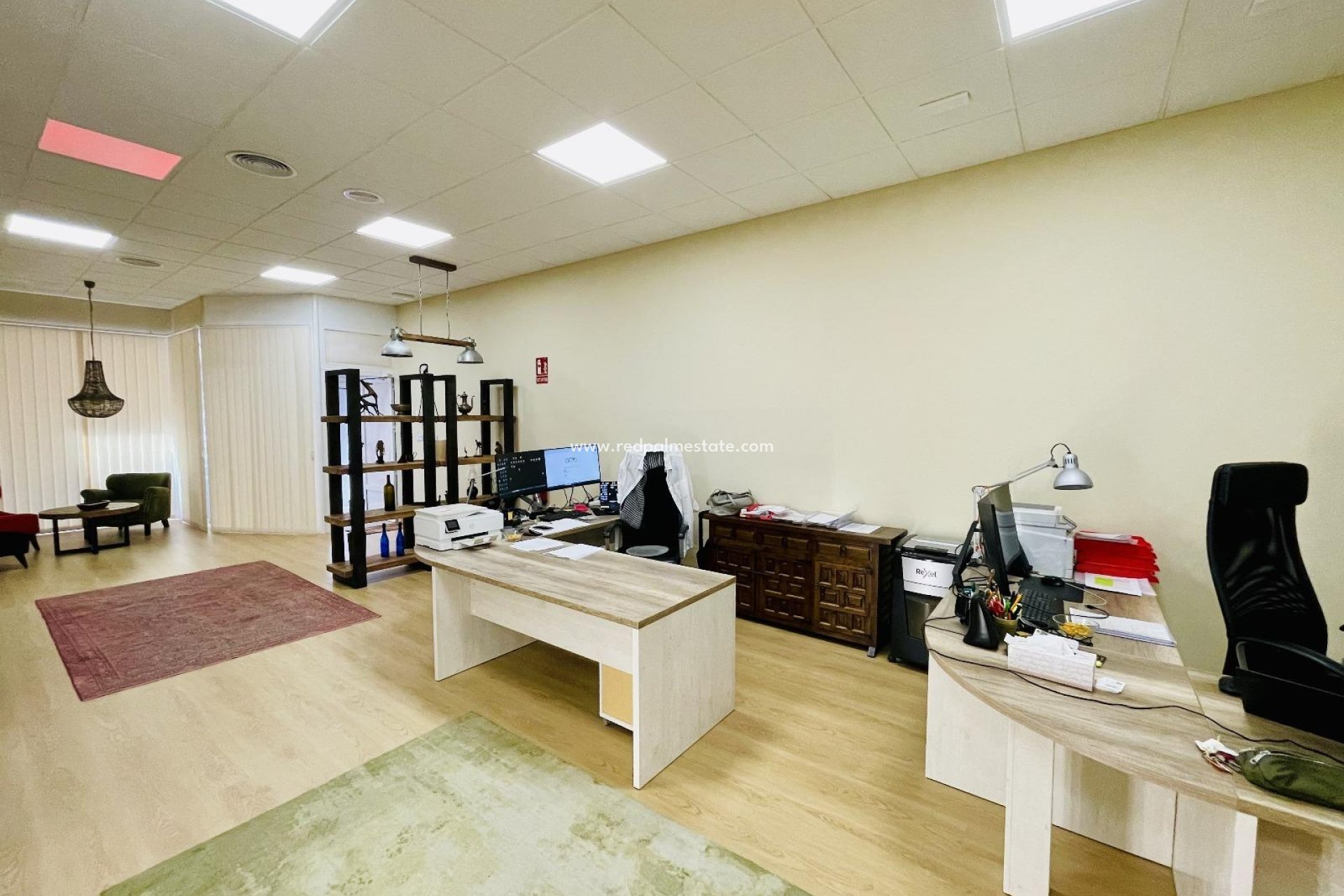 Reventa - Negocio -
Torrevieja - Centro Torrevieja