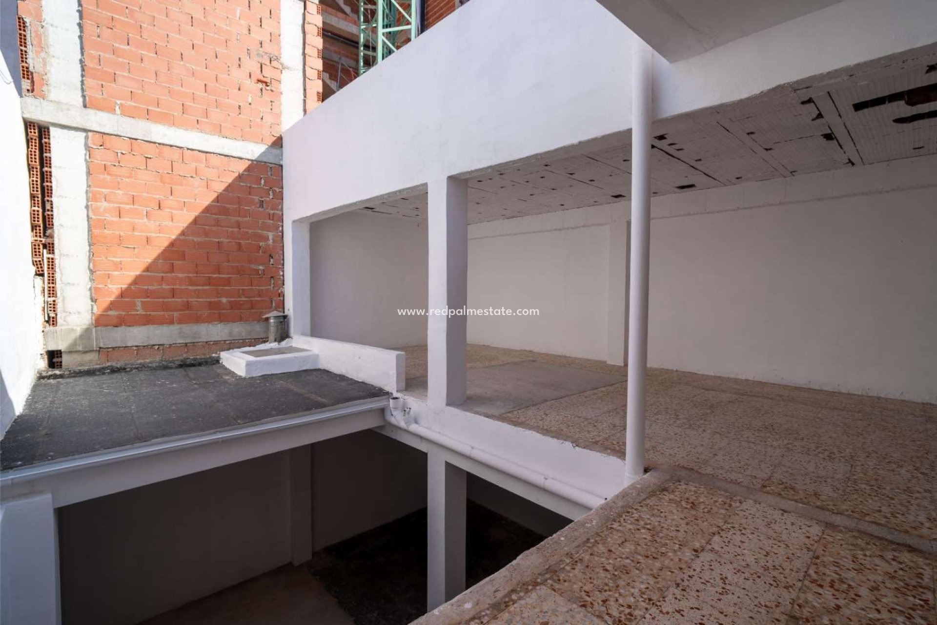 Reventa - Negocio -
Torrevieja - Centro Torrevieja