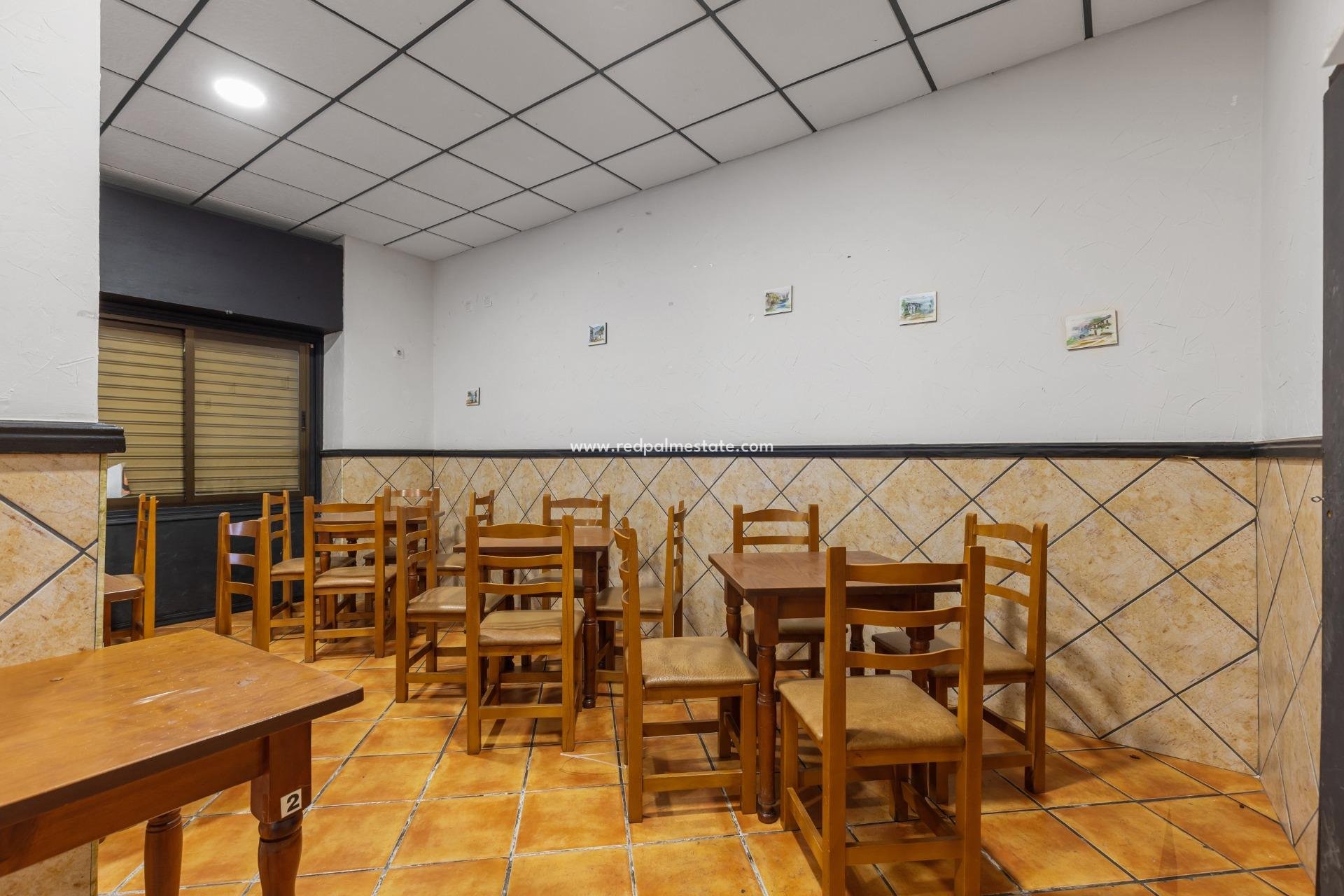 Reventa - Negocio -
Torrevieja - Centro Torrevieja