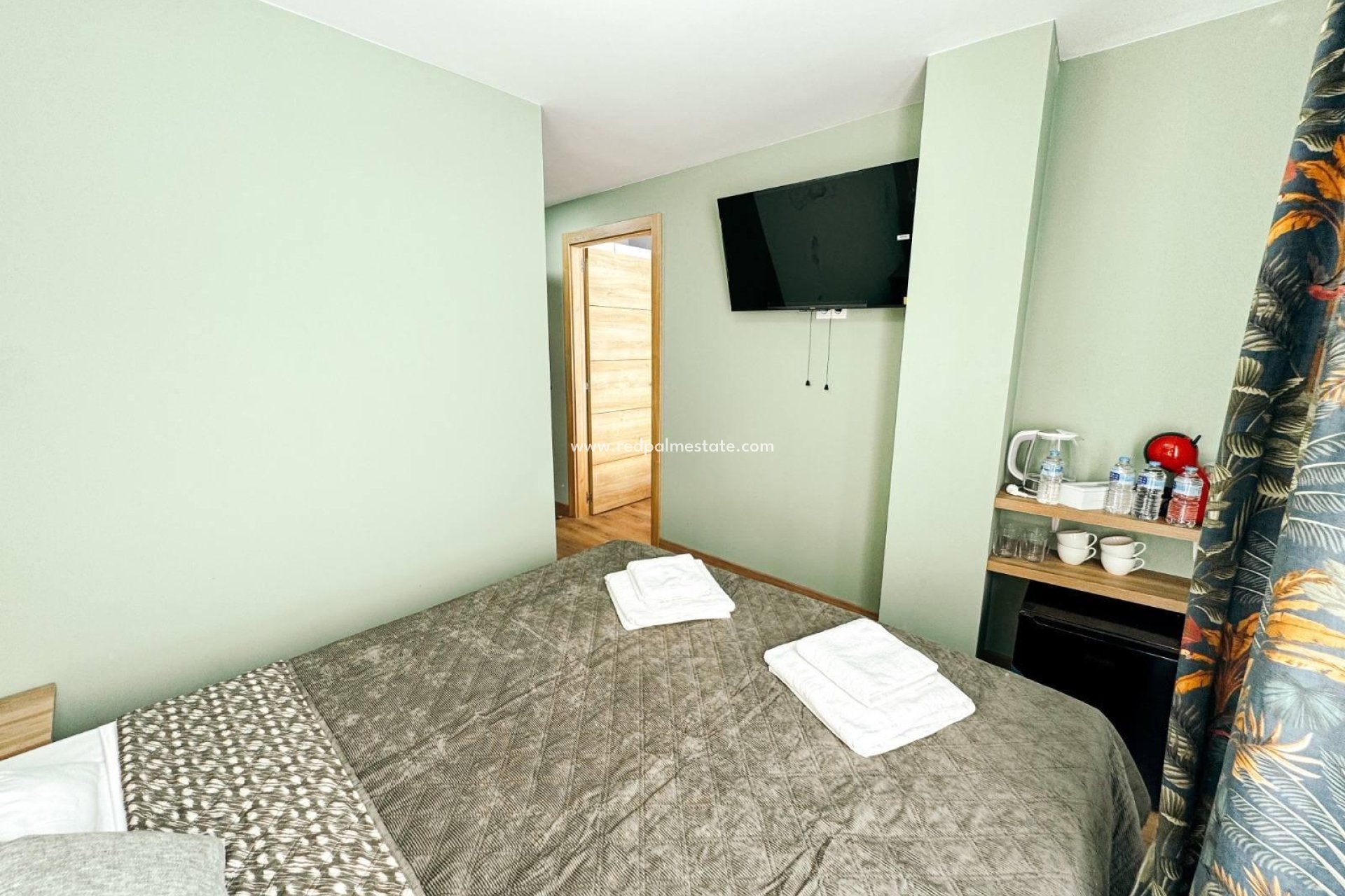 Reventa - Negocio -
Torrevieja - Centro Torrevieja