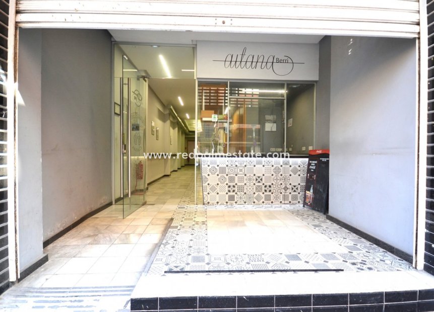 Reventa - Negocio -
Torrevieja - Centro