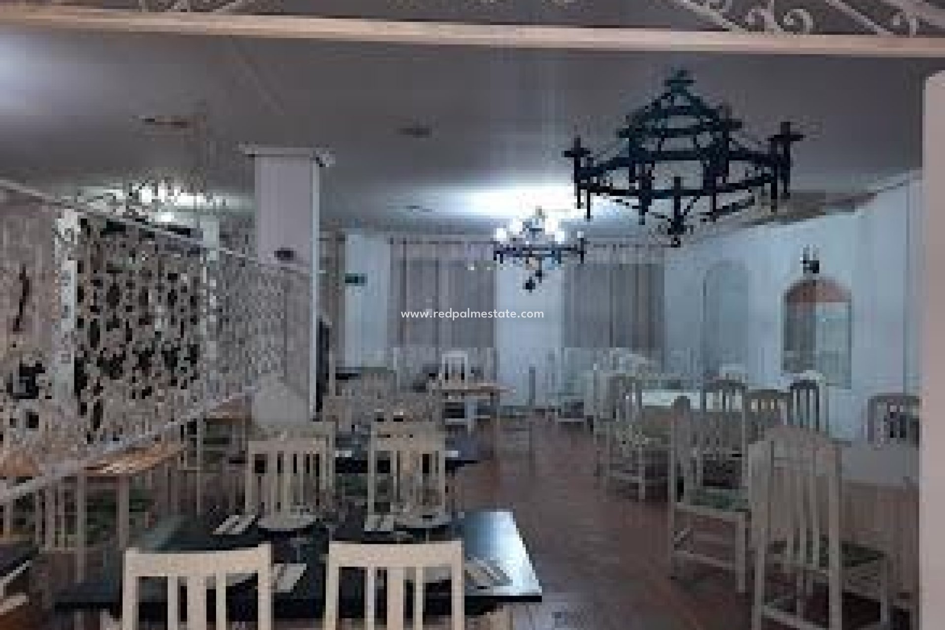 Reventa - Negocio -
Torrevieja - El Acequión - Los Náufragos