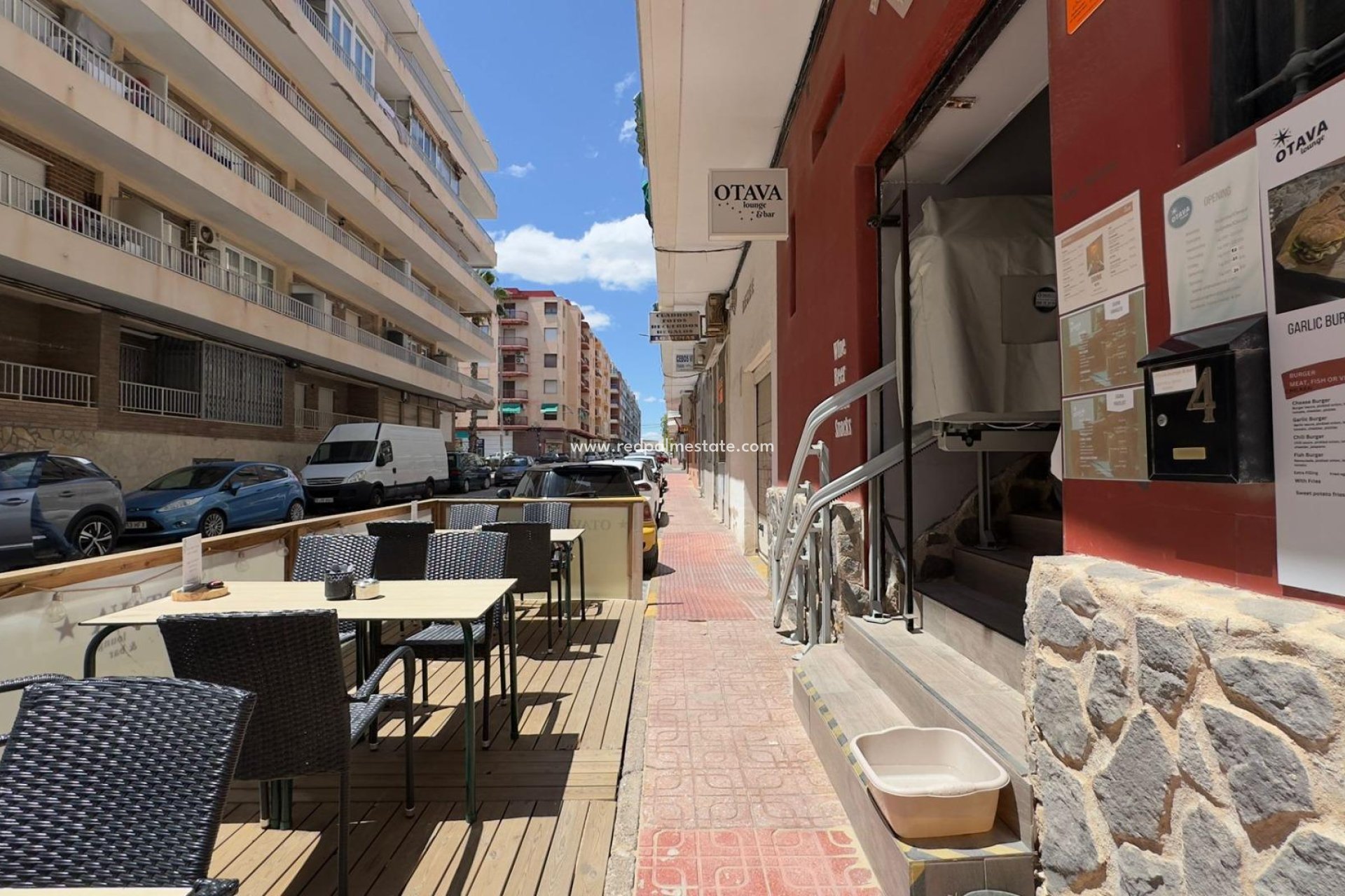 Reventa - Negocio -
Torrevieja - El Acequión - Los Náufragos