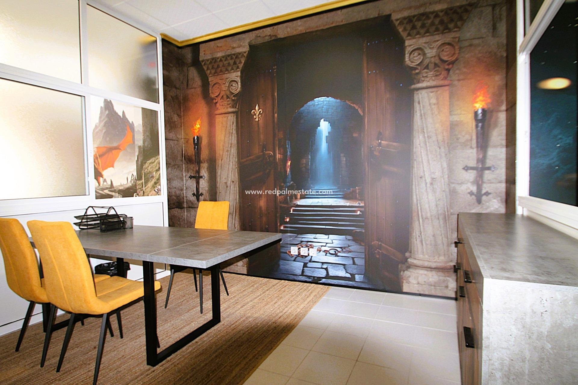 Reventa - Negocio -
Torrevieja - Las Piscinas Naturales