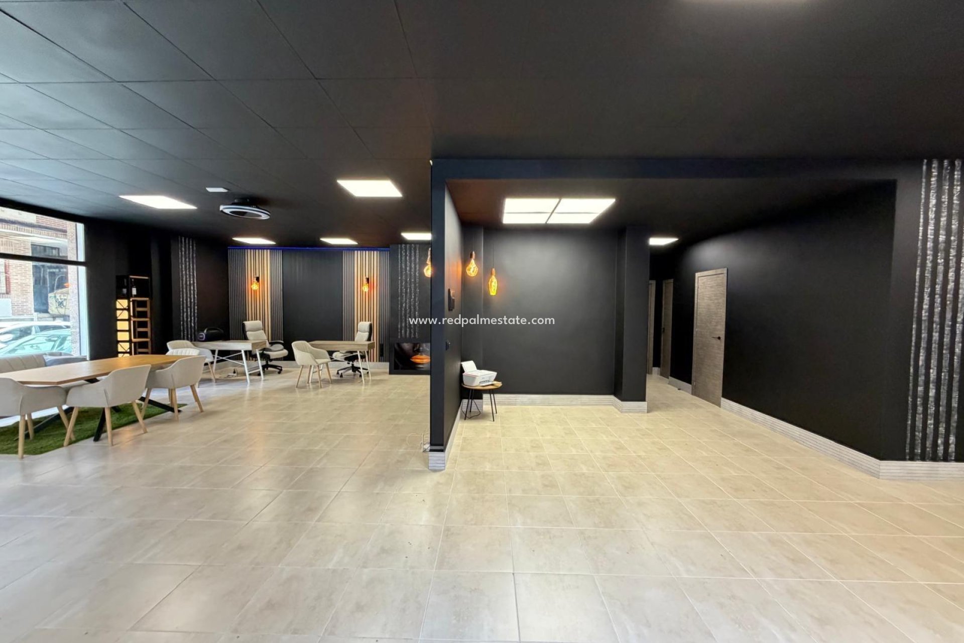 Reventa - Negocio -
Torrevieja - Playa de los Locos