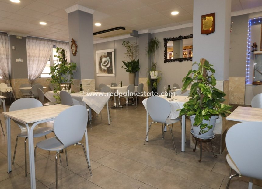 Reventa - Negocio -
Torrevieja - Playa del Cura