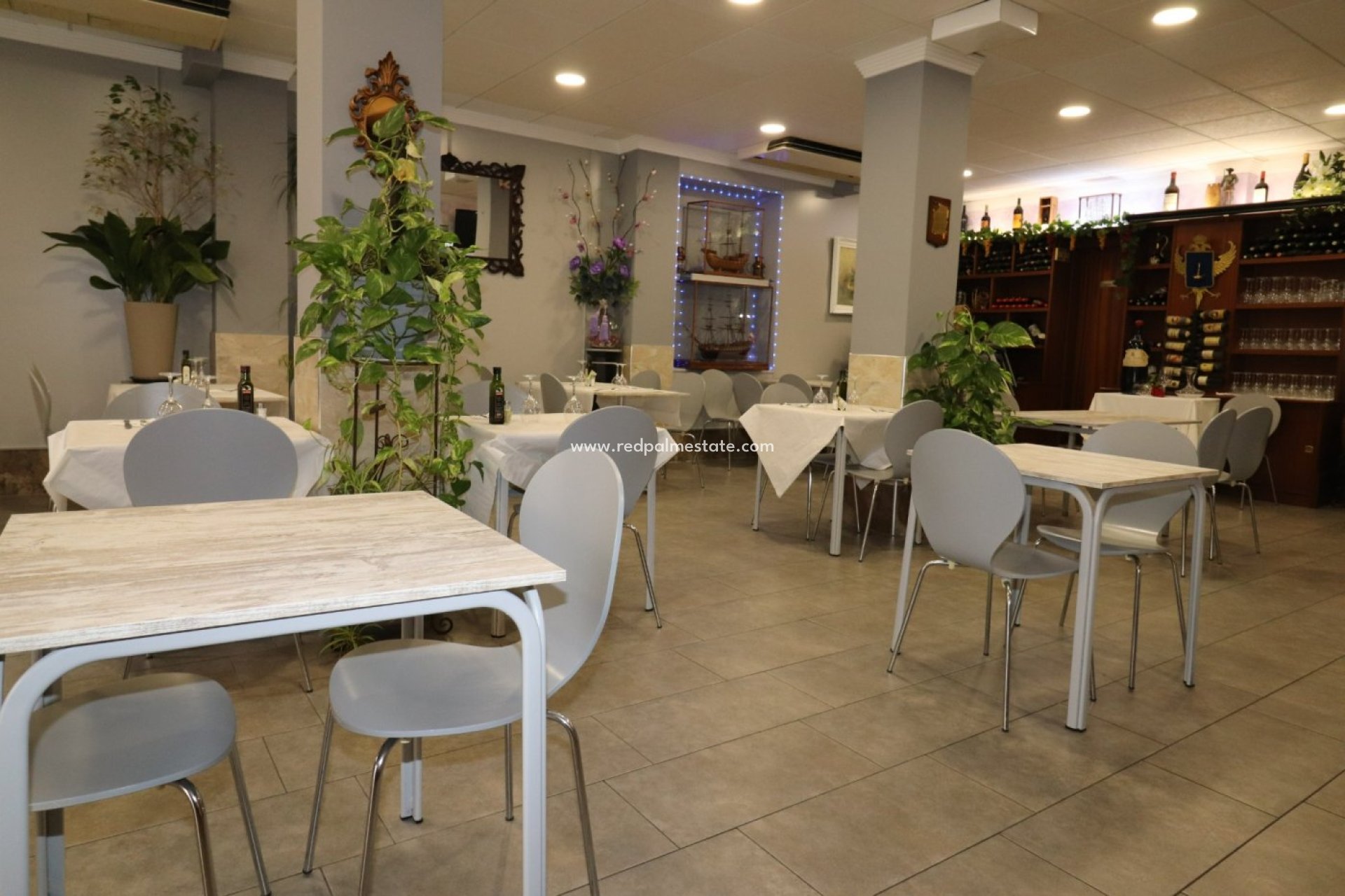 Reventa - Negocio -
Torrevieja - Playa del Cura