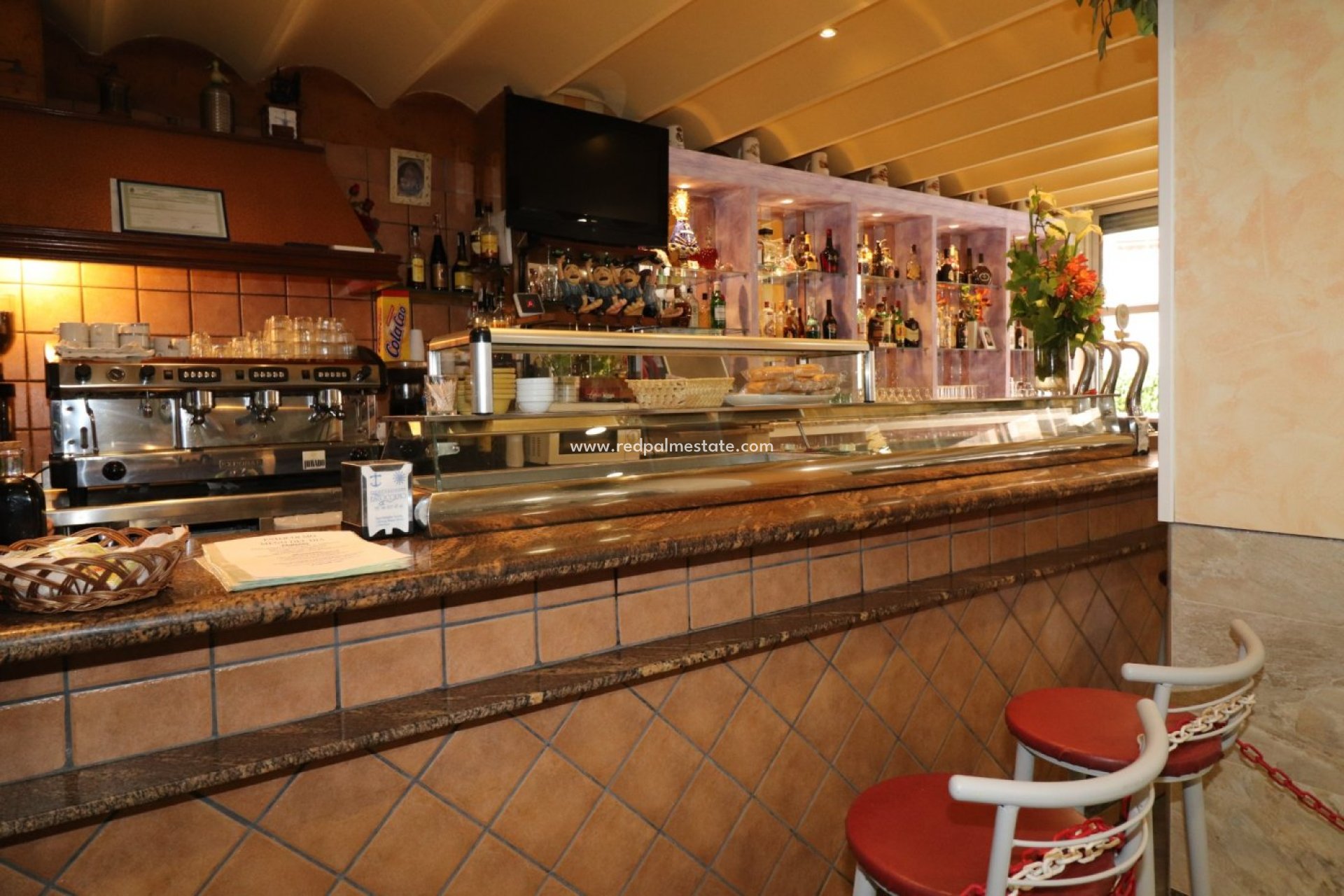 Reventa - Negocio -
Torrevieja - Playa del Cura
