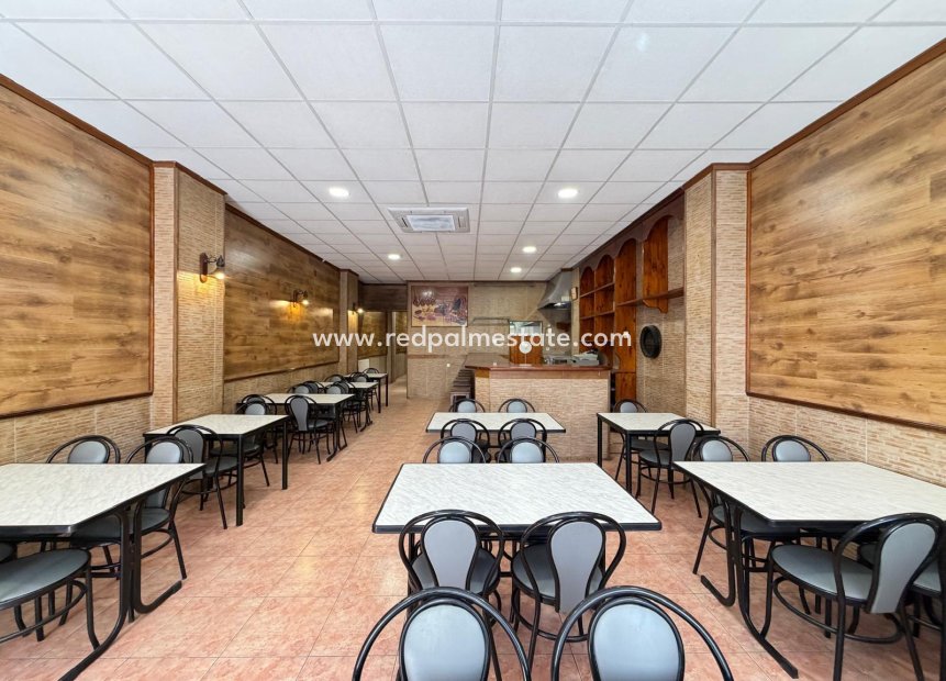 Reventa - Negocio -
Torrevieja - Playa del Cura