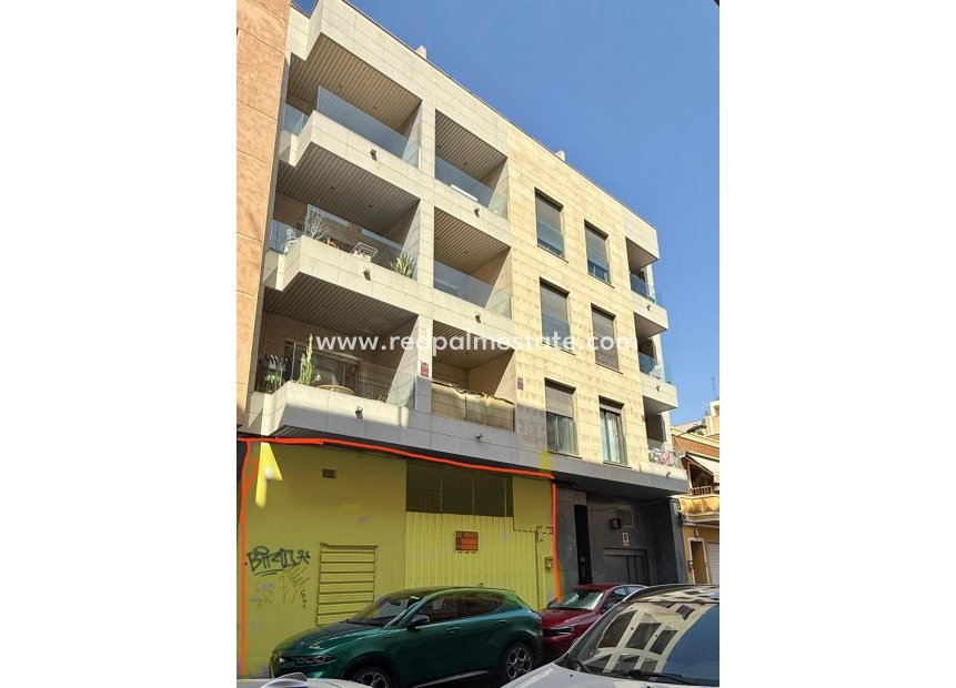 Reventa - Negocio -
Torrevieja - Playa del Cura