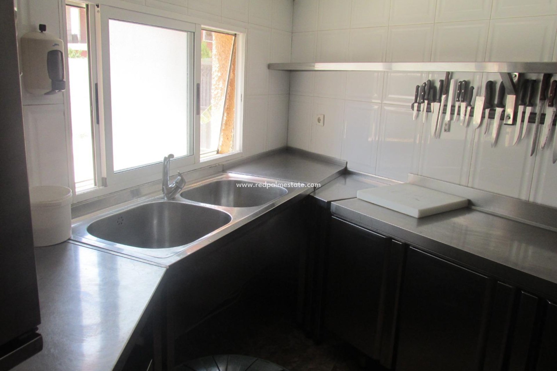 Reventa - Negocio -
Torrevieja - Playa del Cura