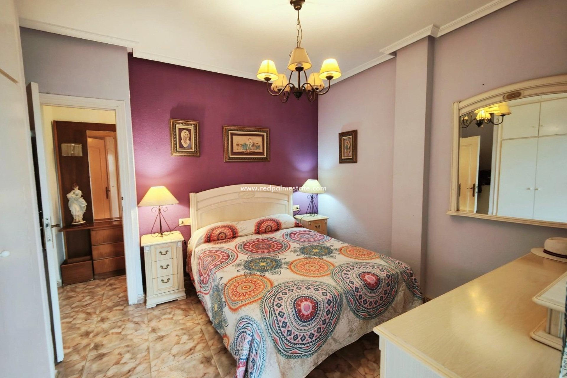 Reventa - Negocio -
Torrevieja - Playa del Cura