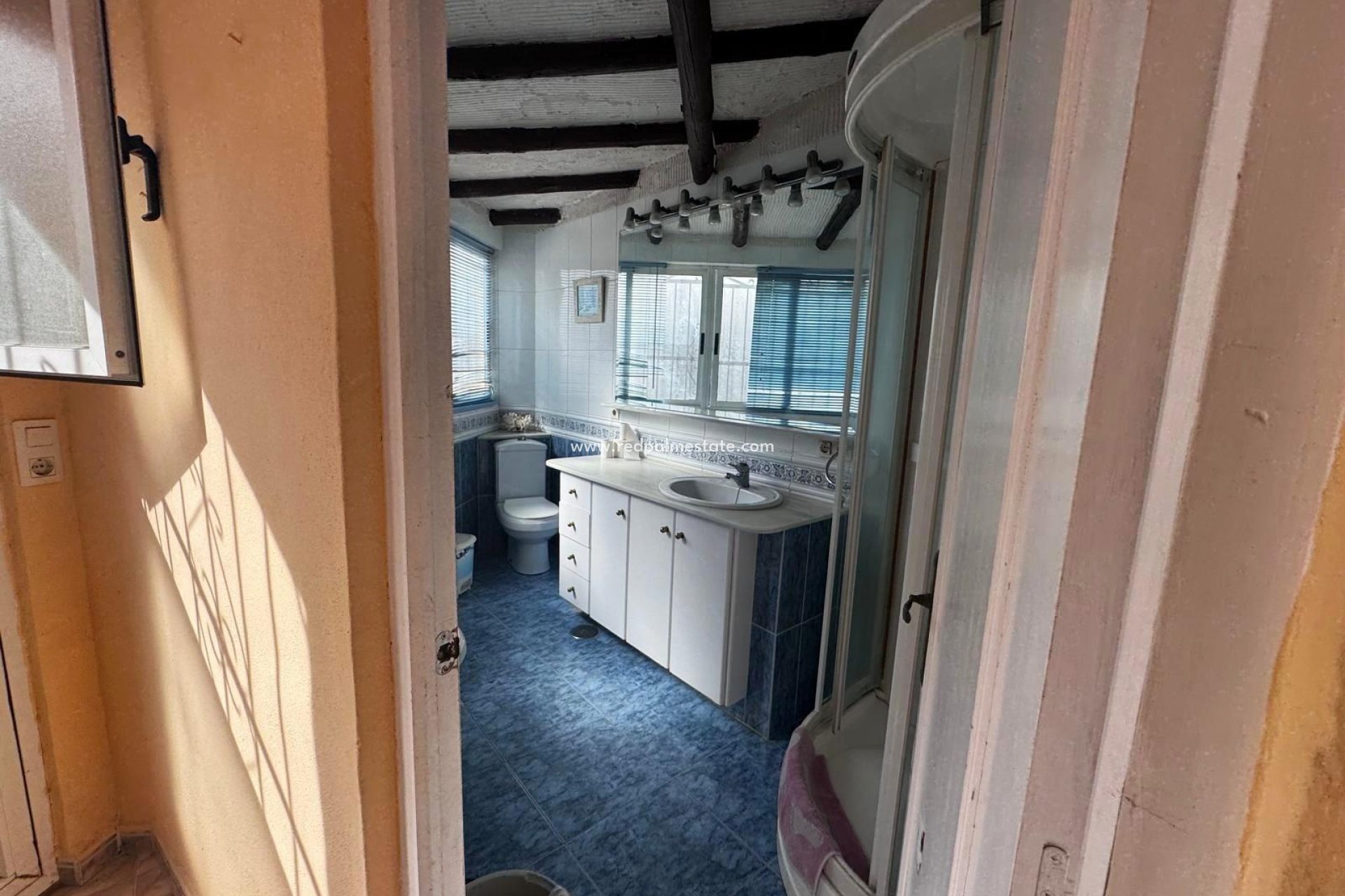 Reventa - Negocio -
Torrevieja - Playa del Cura