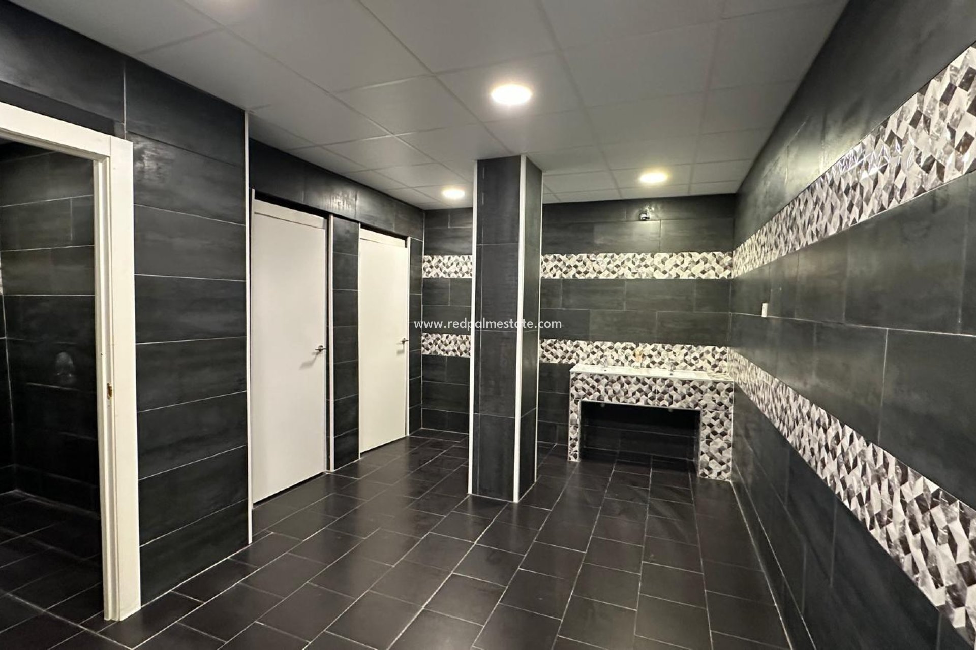 Reventa - Negocio -
Torrevieja - Playa del Cura