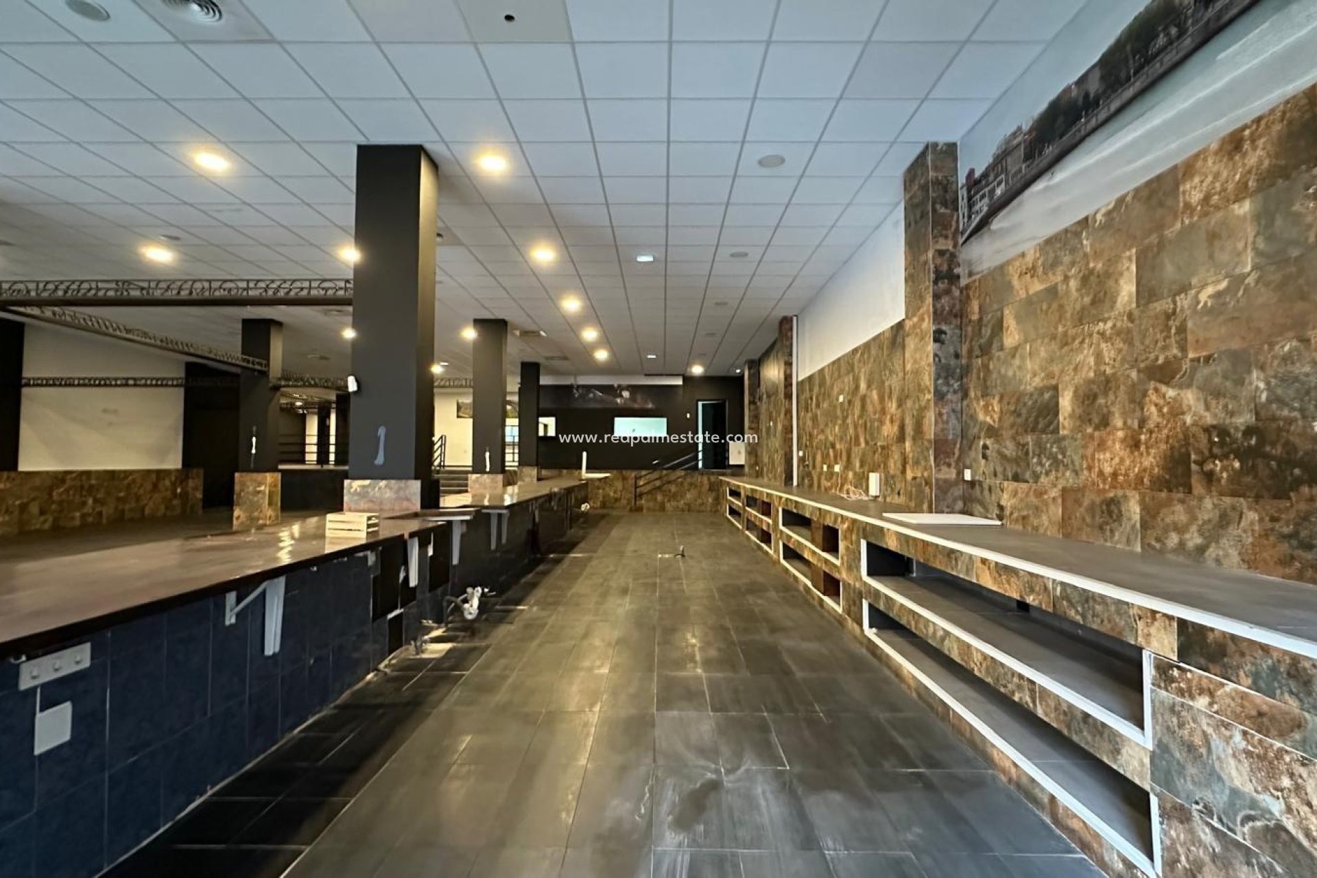 Reventa - Negocio -
Torrevieja - Playa del Cura