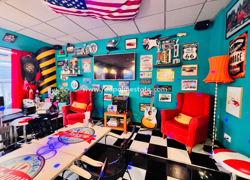 Reventa - Negocio -
Torrevieja