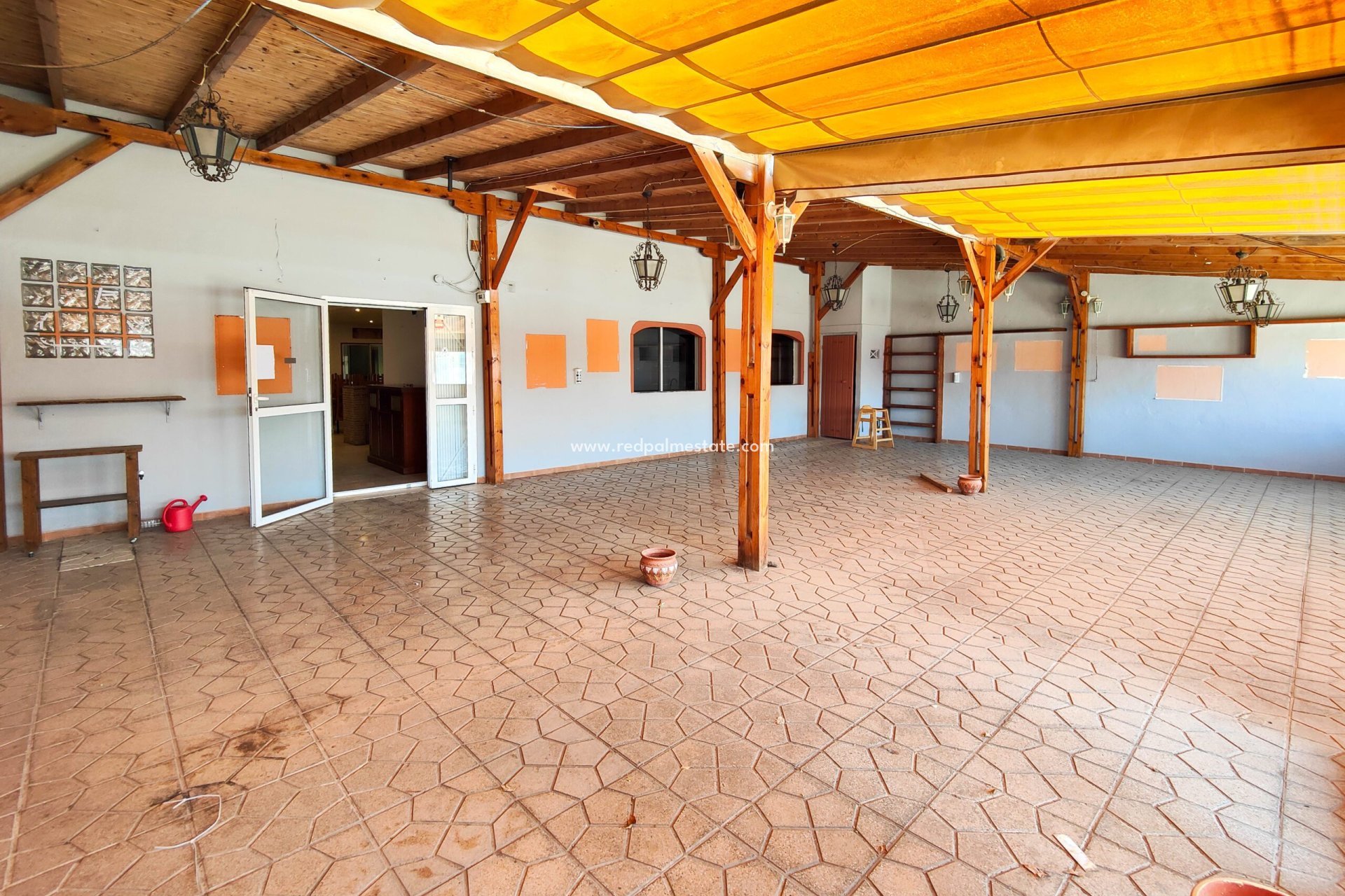 Reventa - Negocio -
Torrevieja