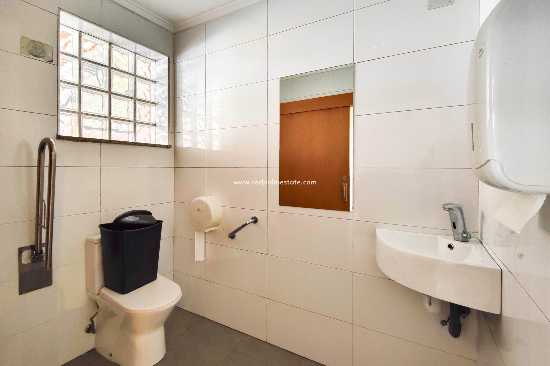 Reventa - Negocio -
Torrevieja