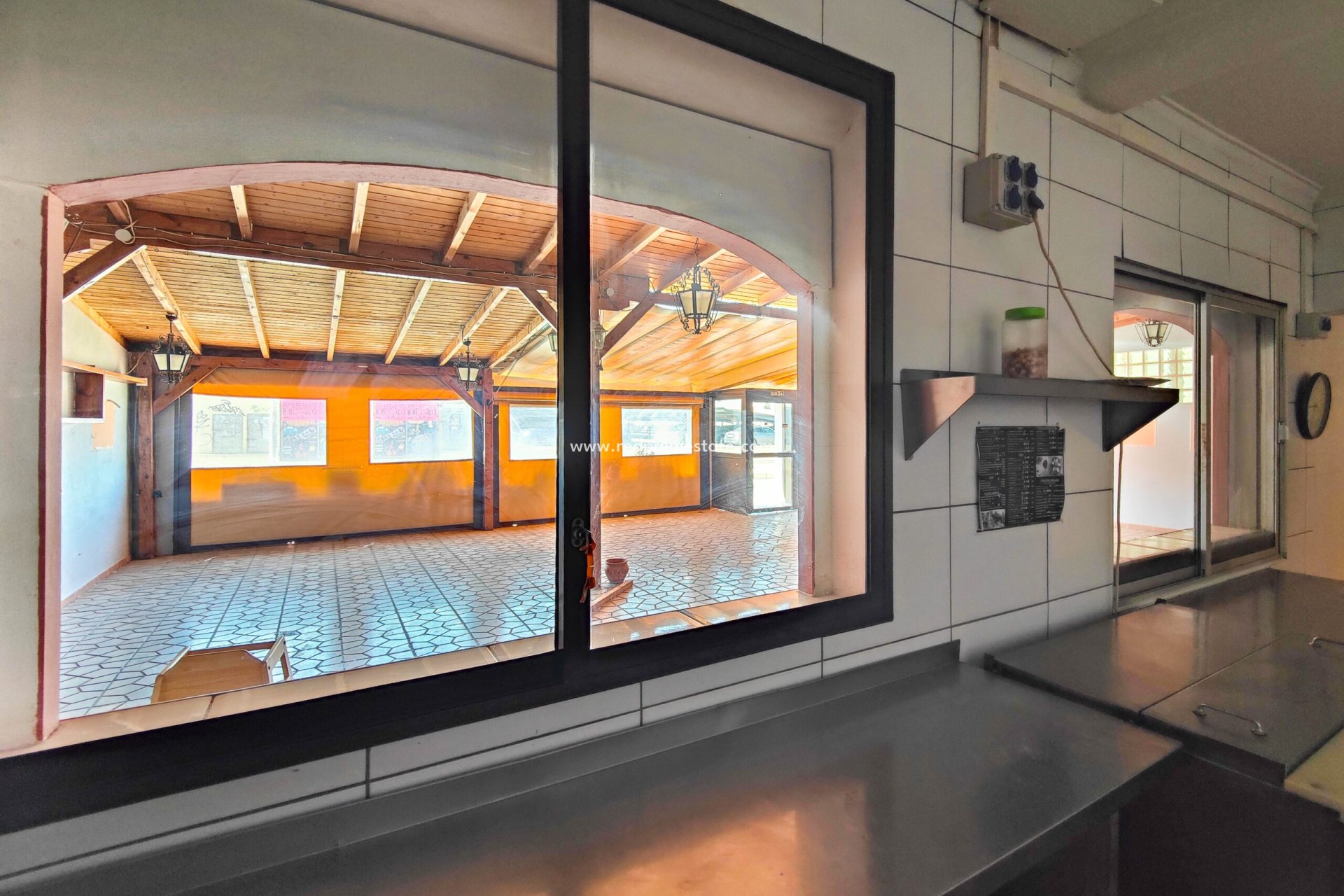 Reventa - Negocio -
Torrevieja