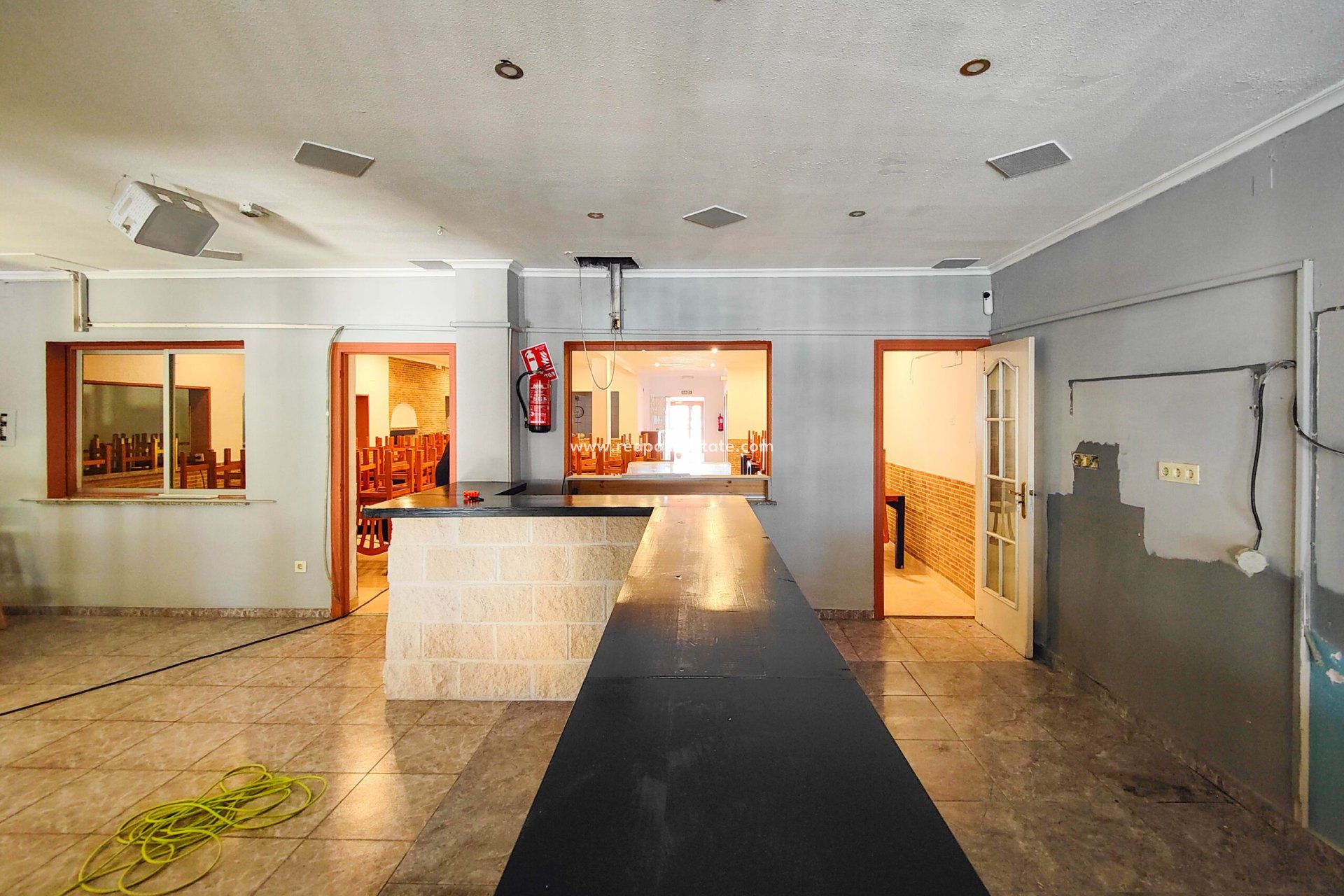 Reventa - Negocio -
Torrevieja