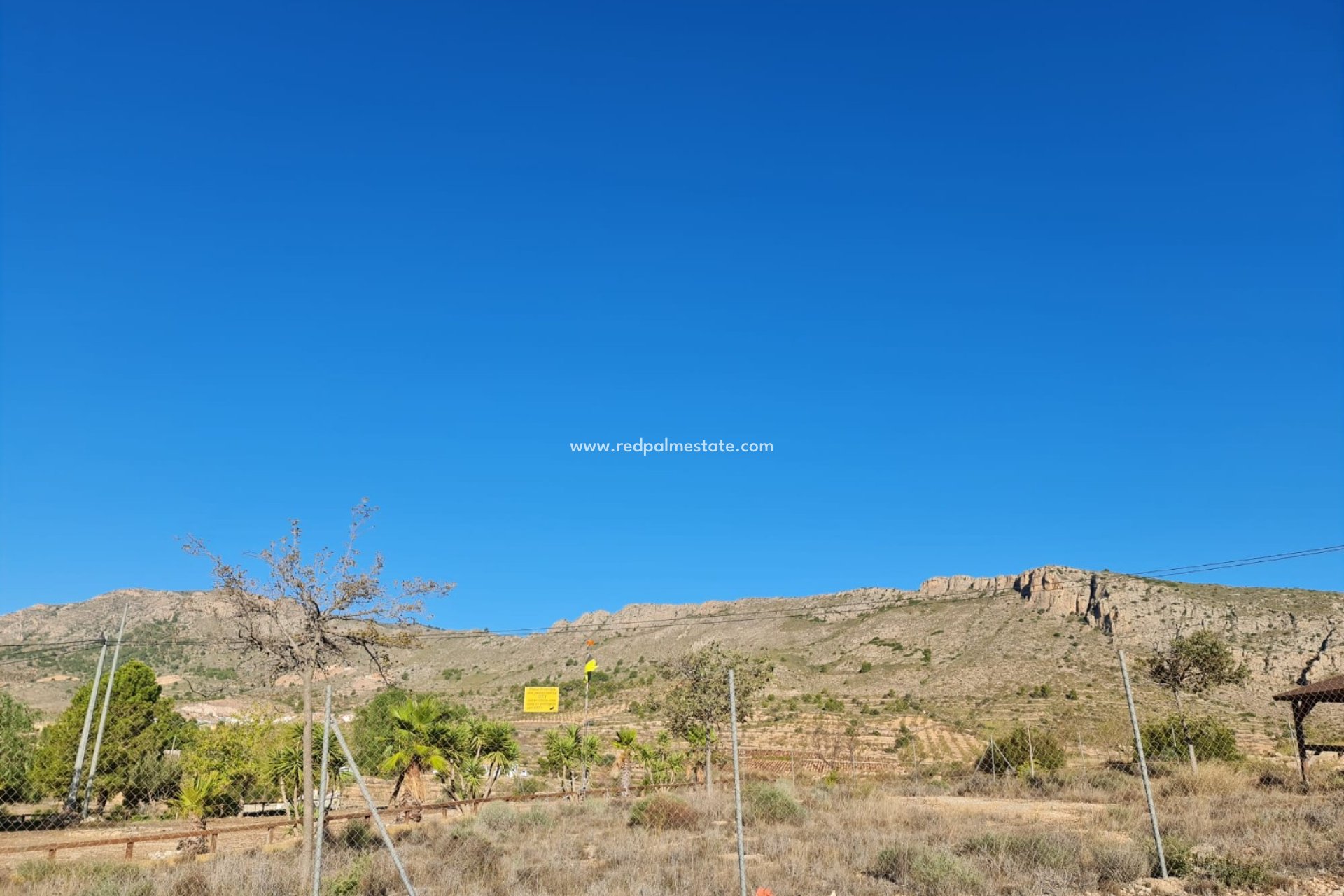 Reventa - Trama -
La Romana - Inland