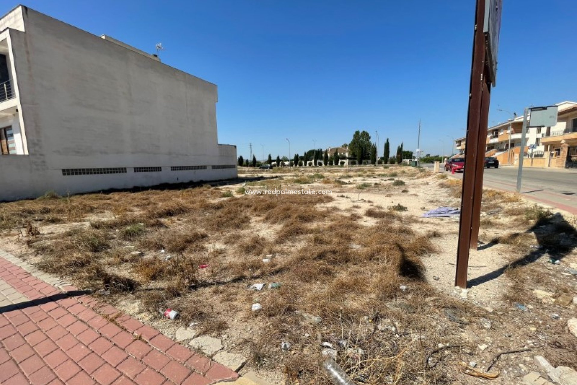 Reventa - Trama -
Rafal - Inland