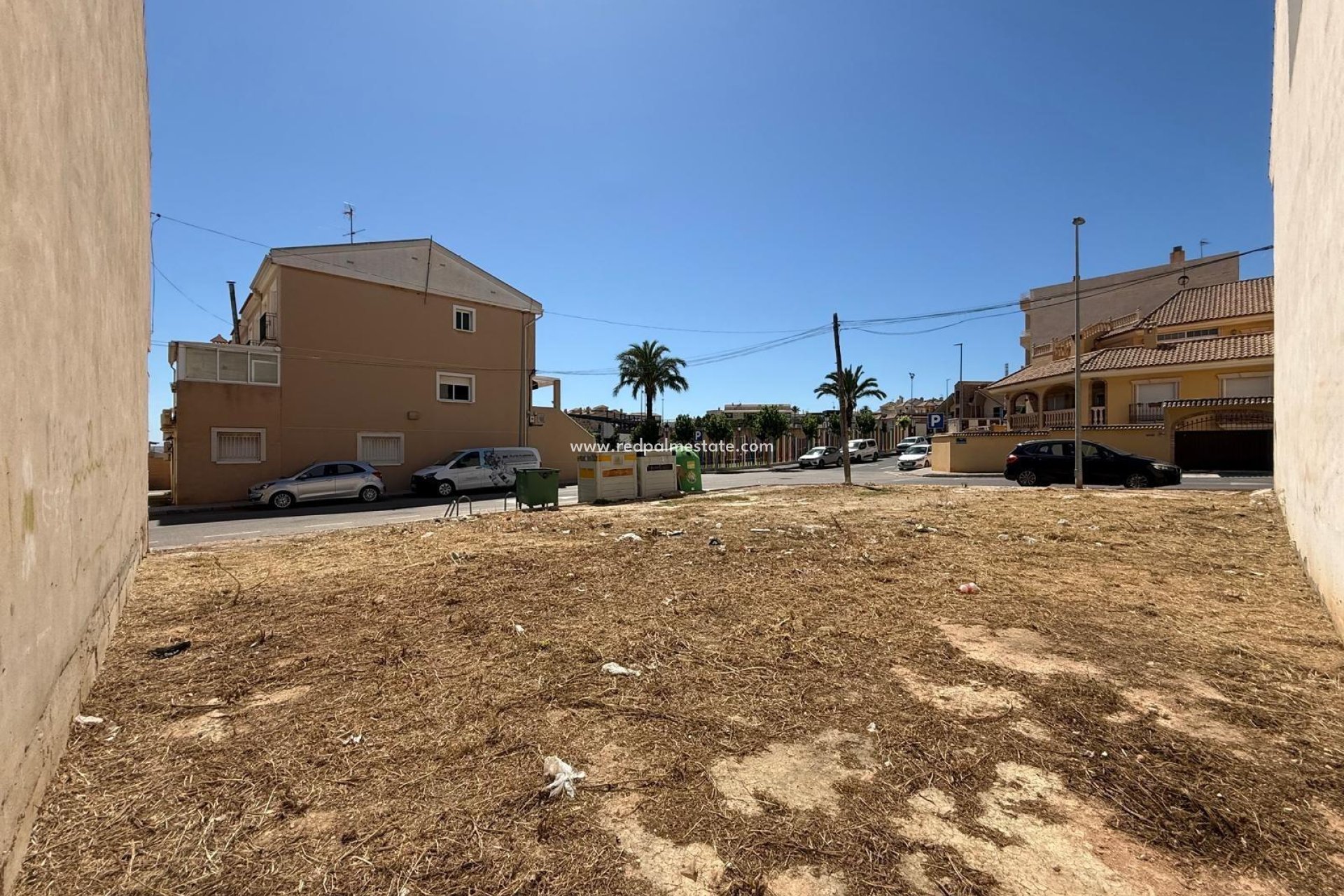 Reventa - Trama -
San Miguel de Salinas - San Miguel De Salinas