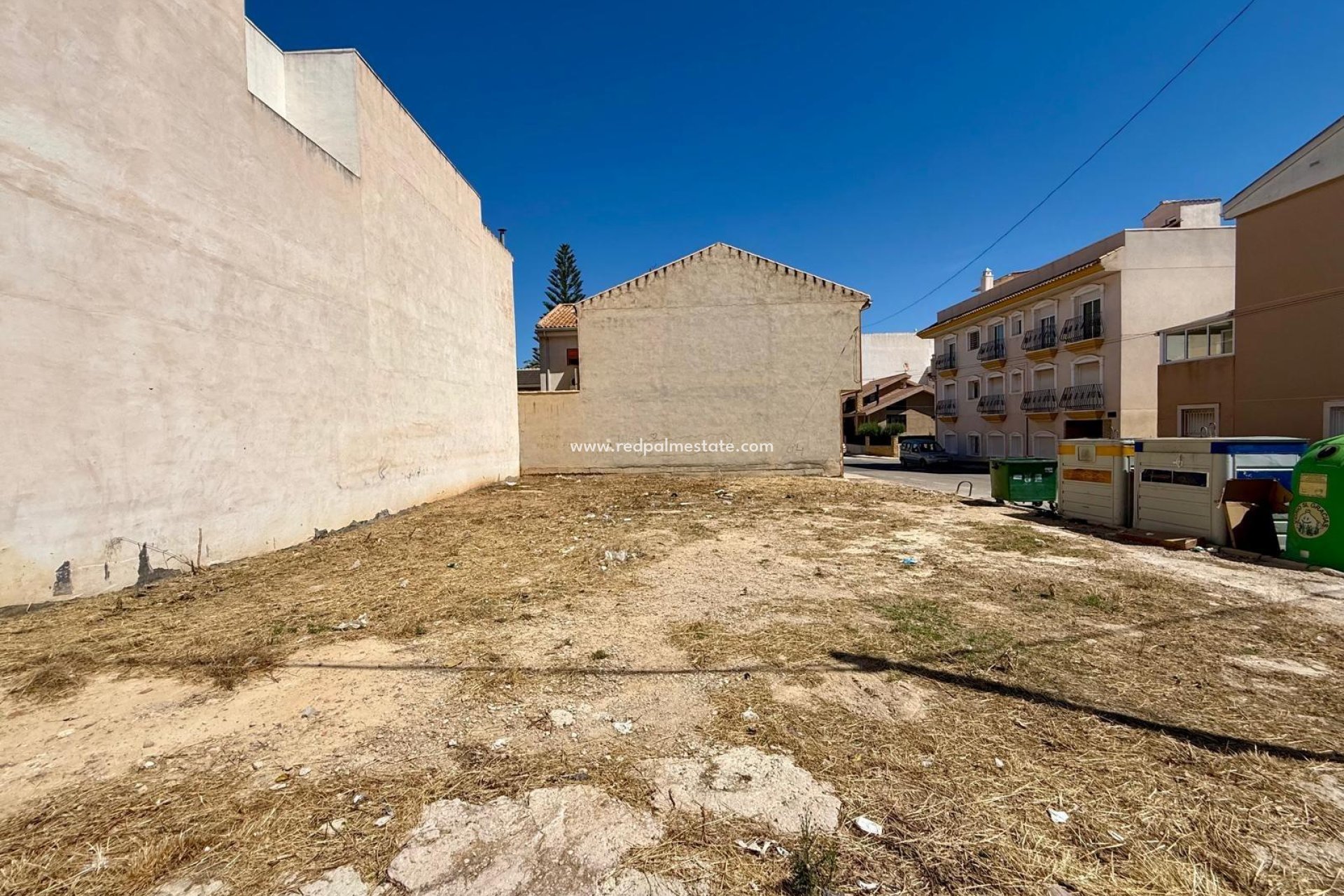 Reventa - Trama -
San Miguel de Salinas - San Miguel De Salinas