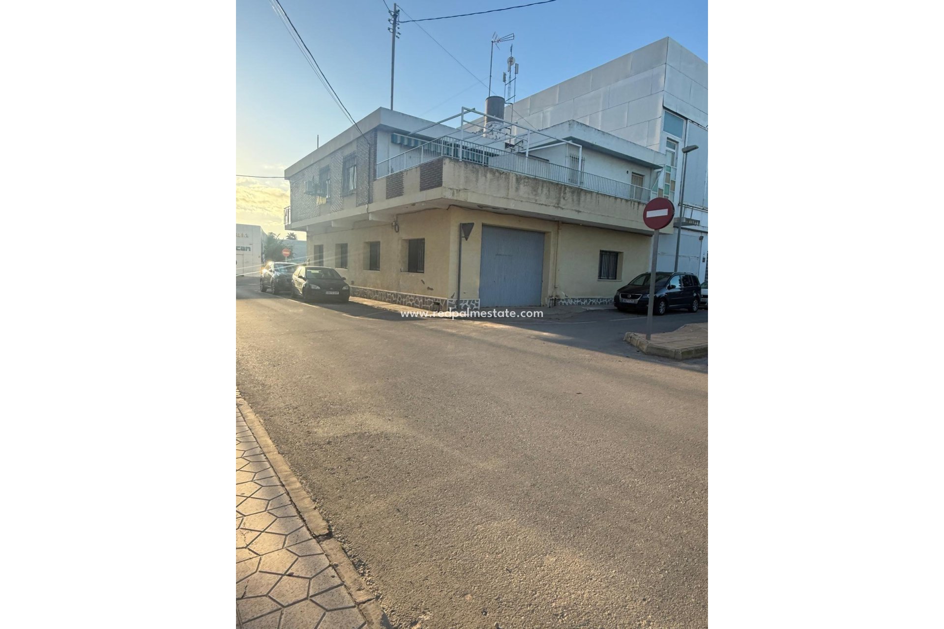 Reventa - Trama -
San Pedro del Pinatar - Lo pagan