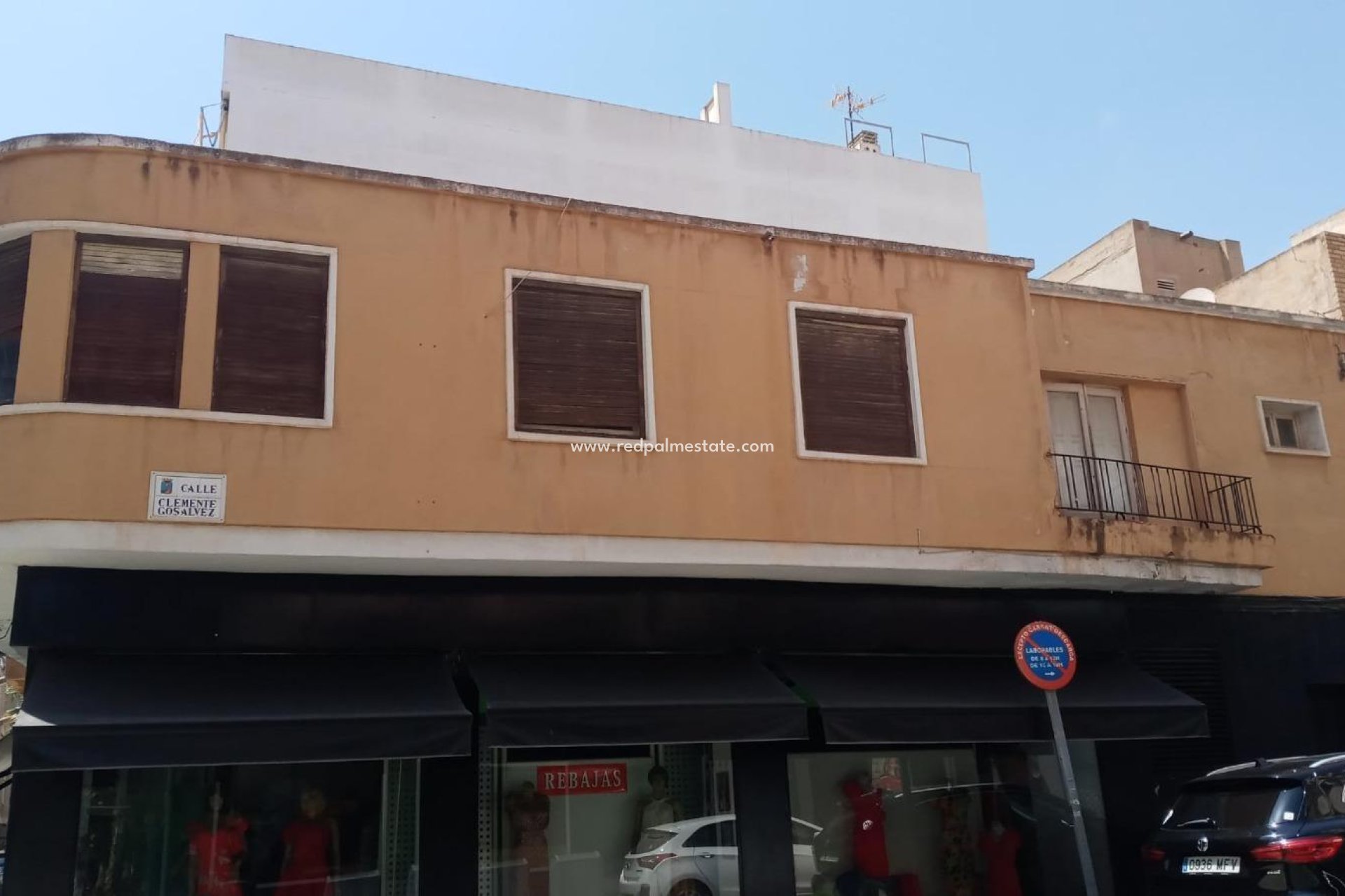 Reventa - Trama -
Torrevieja