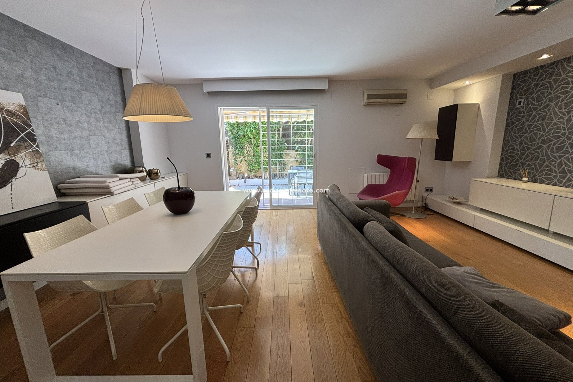 Reventa - Villa -
Albir - Costa Blanca