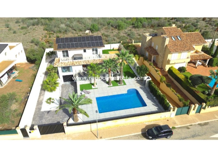 Reventa - Villa -
Alfas del Pi - Costa Blanca