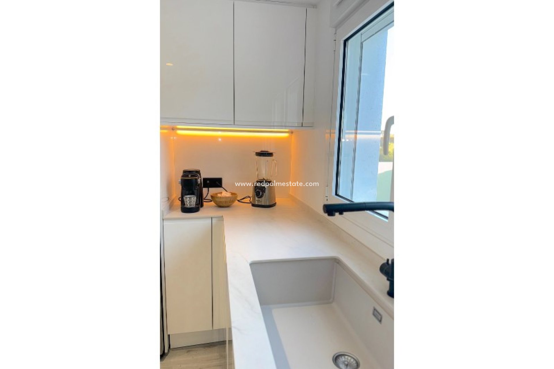 Reventa - Villa -
Alfas del Pi - Costa Blanca