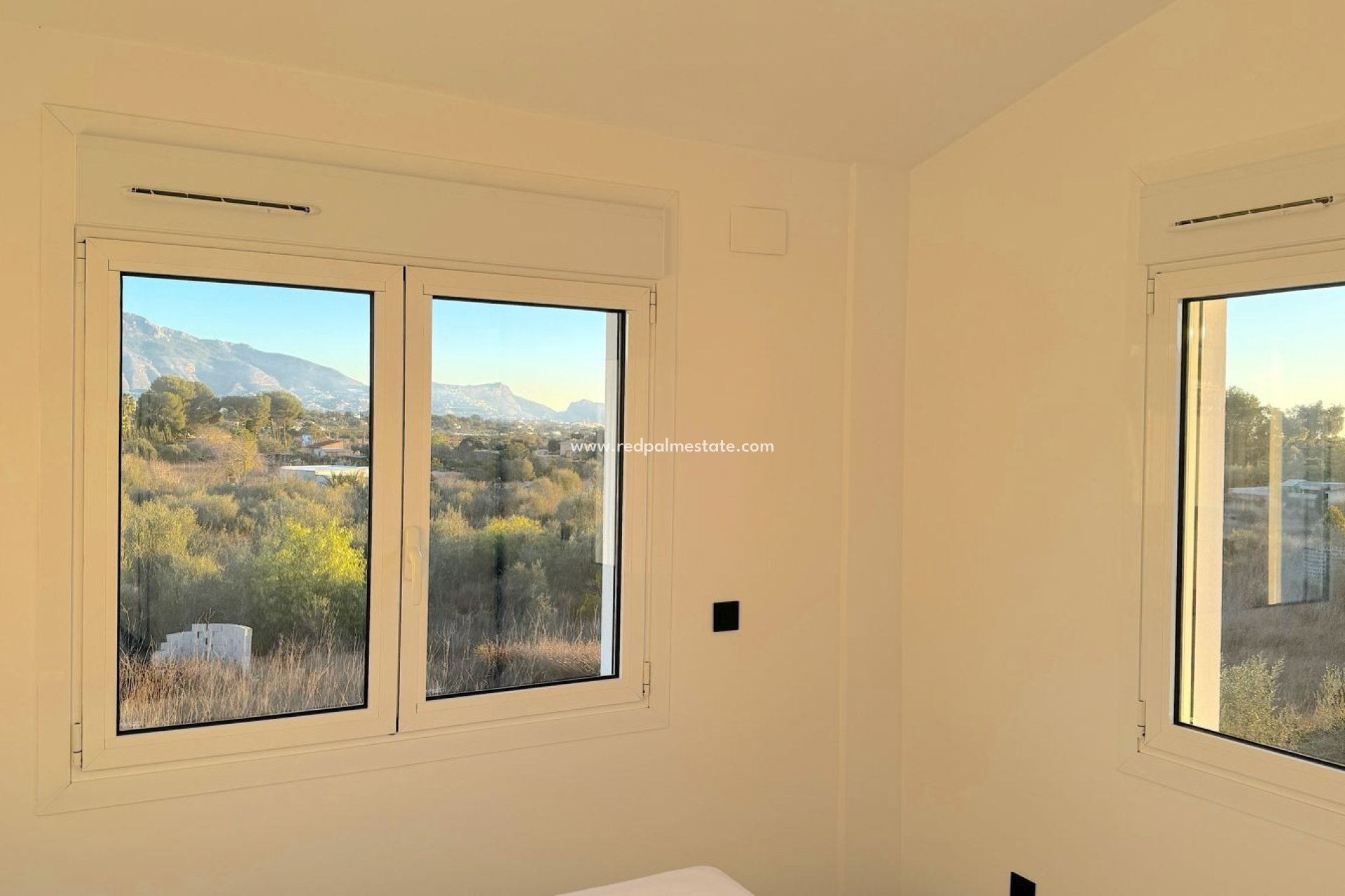 Reventa - Villa -
Alfas del Pi - Costa Blanca